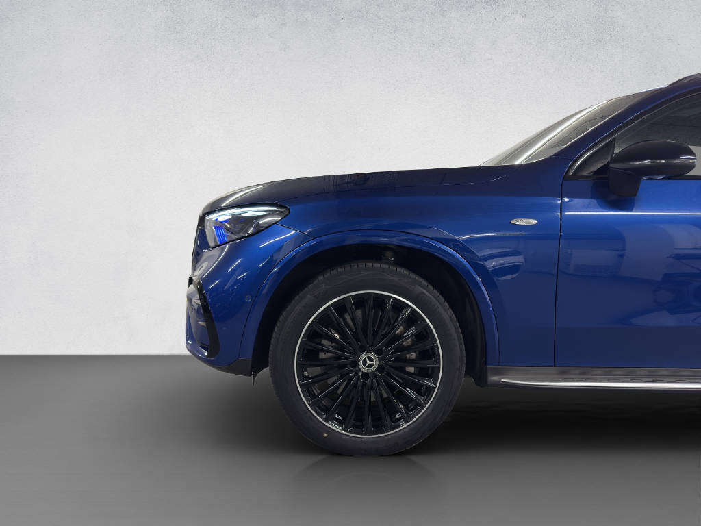 MERCEDES-BENZ GLC 300 de AMG Line 4Matic EQ Star-image-6