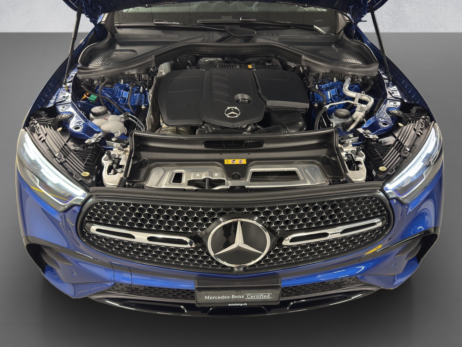 MERCEDES-BENZ GLC 300 de AMG Line 4Matic EQ Star-image-9