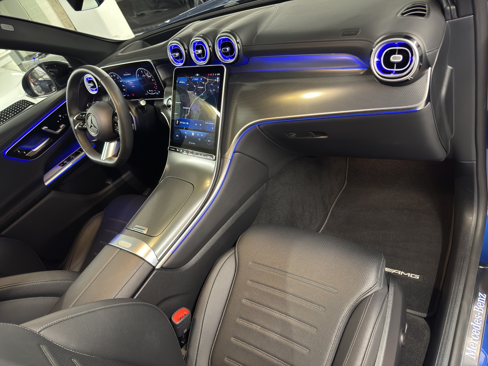 MERCEDES-BENZ GLC 300 de AMG Line 4Matic EQ Star-image-11