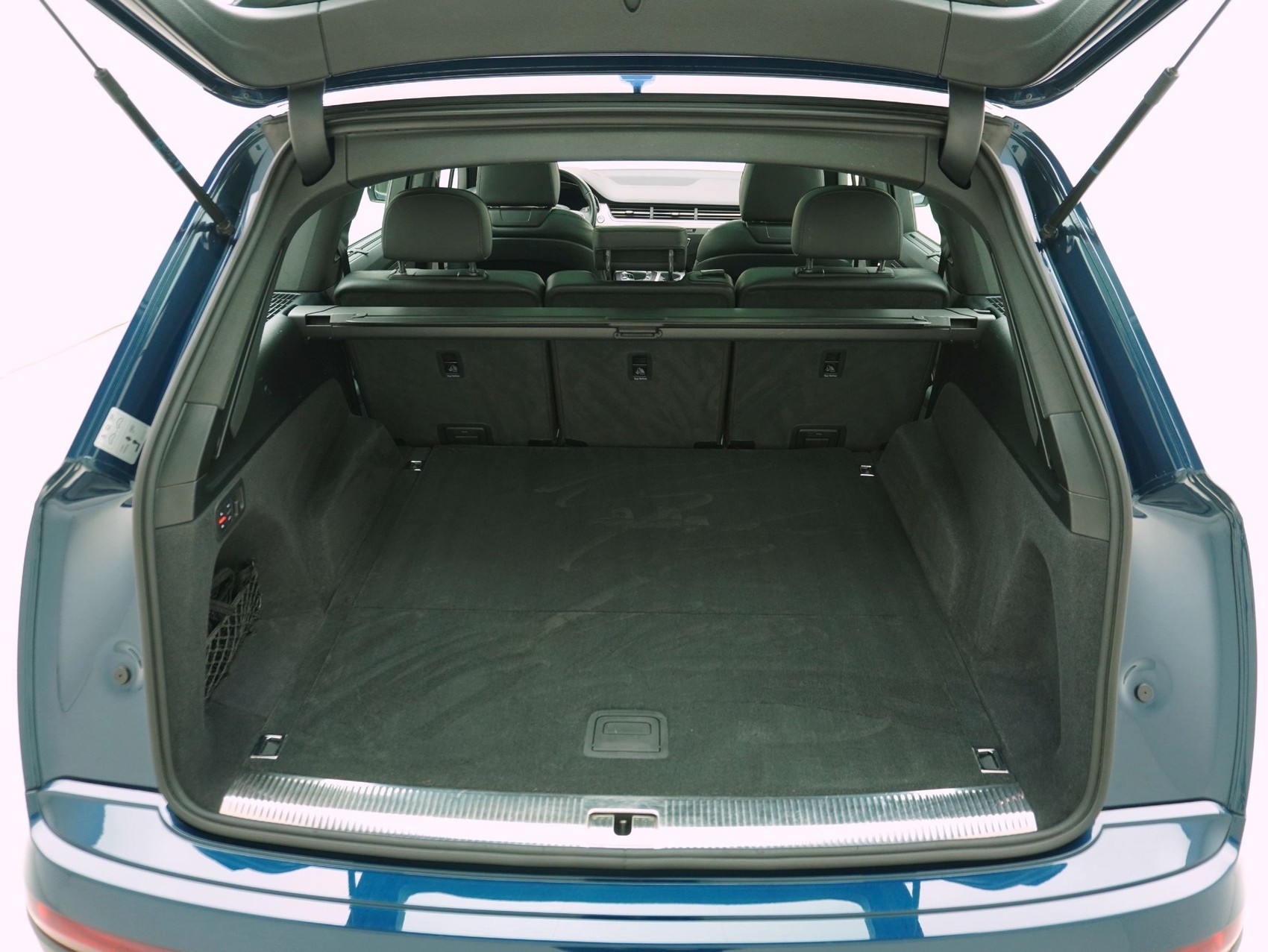 AUDI Q7 50 TDI quattro T-Tronic-image-13