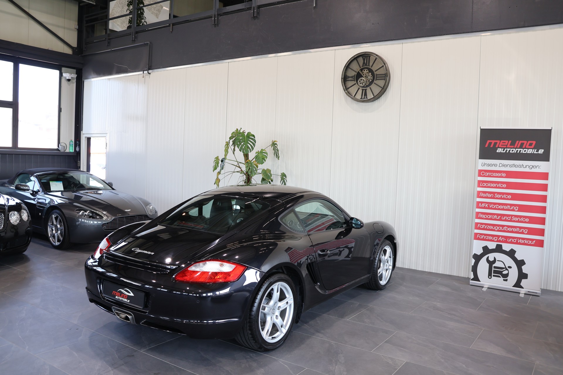 PORSCHE Cayman 2.7-image-9