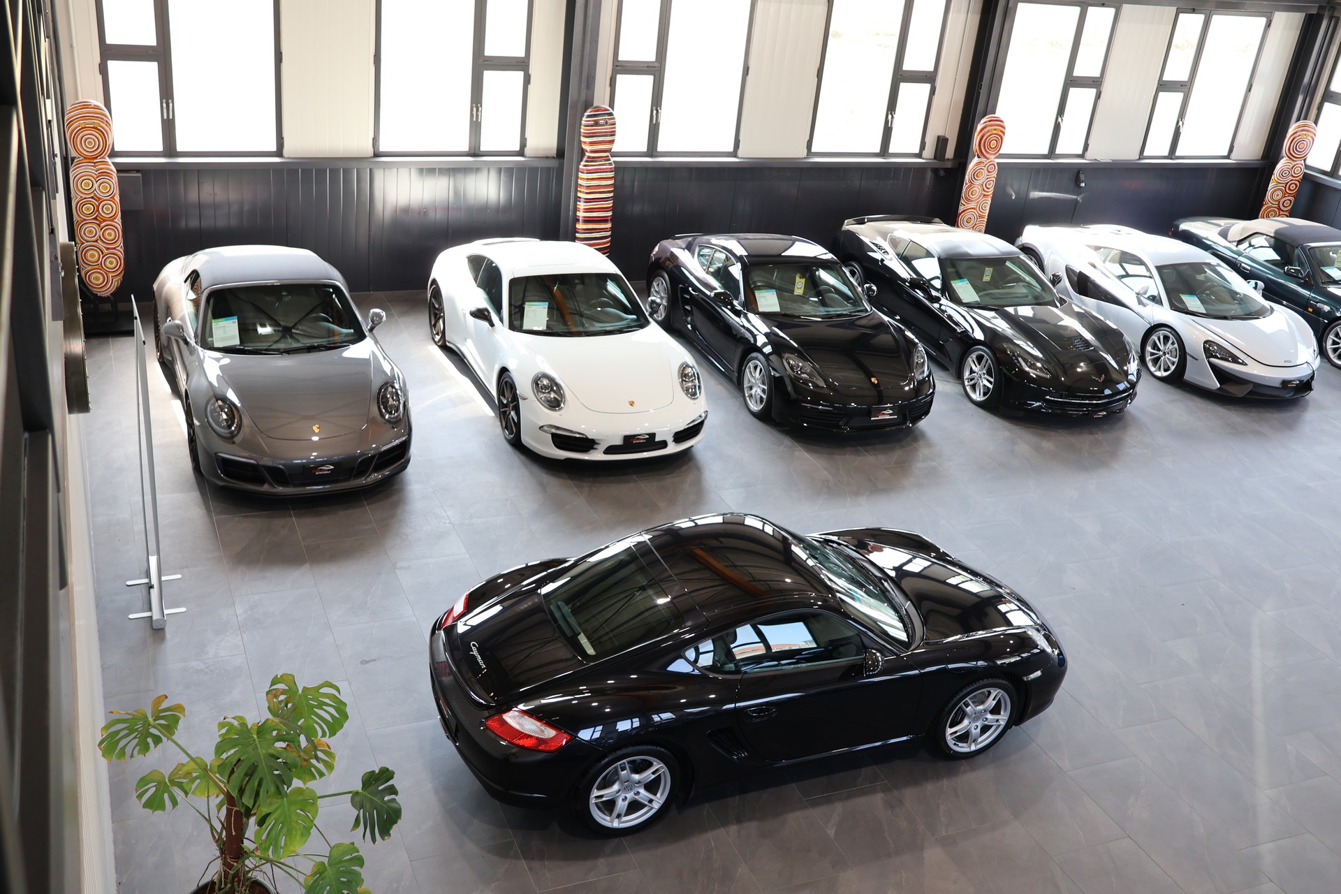 PORSCHE Cayman 2.7-image-6