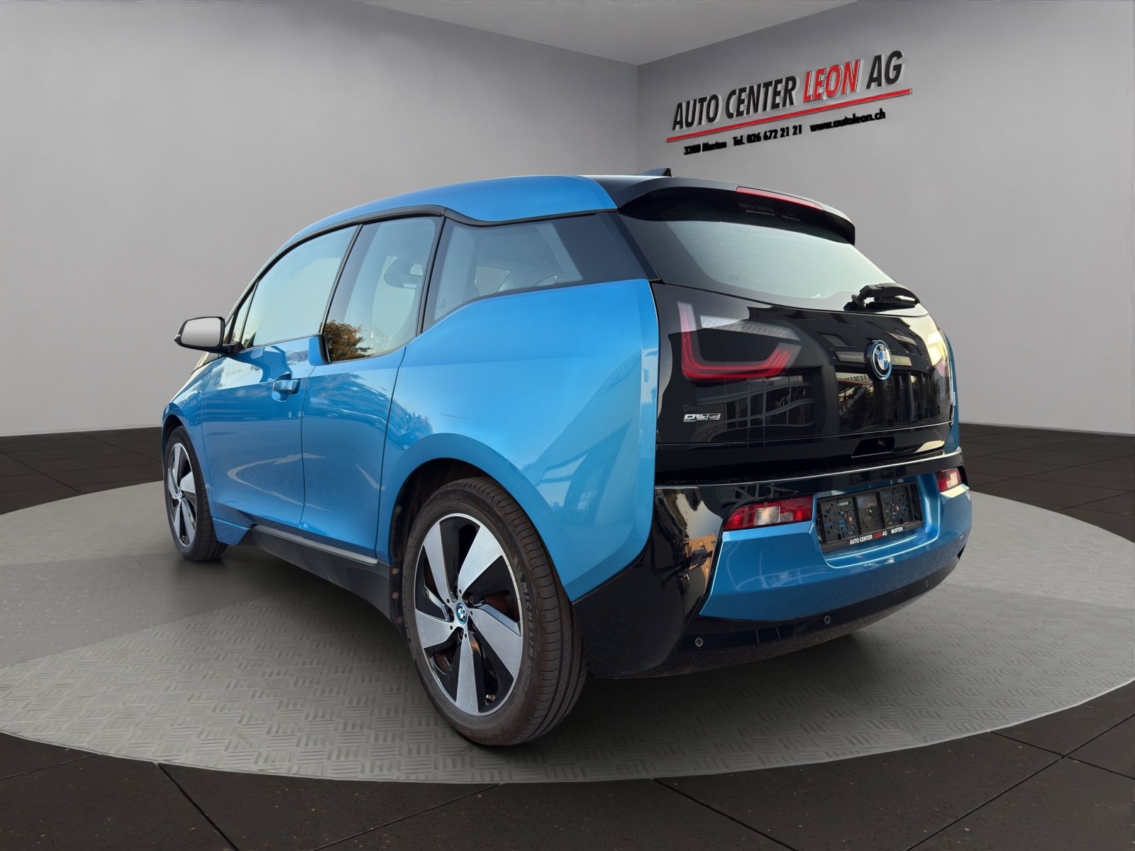 BMW i3 (94Ah)-image-3