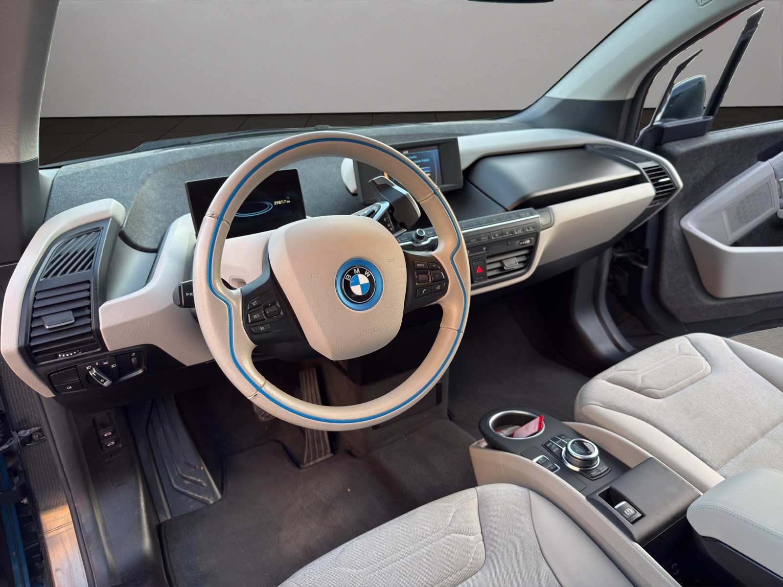 BMW i3 (94Ah)-image-9