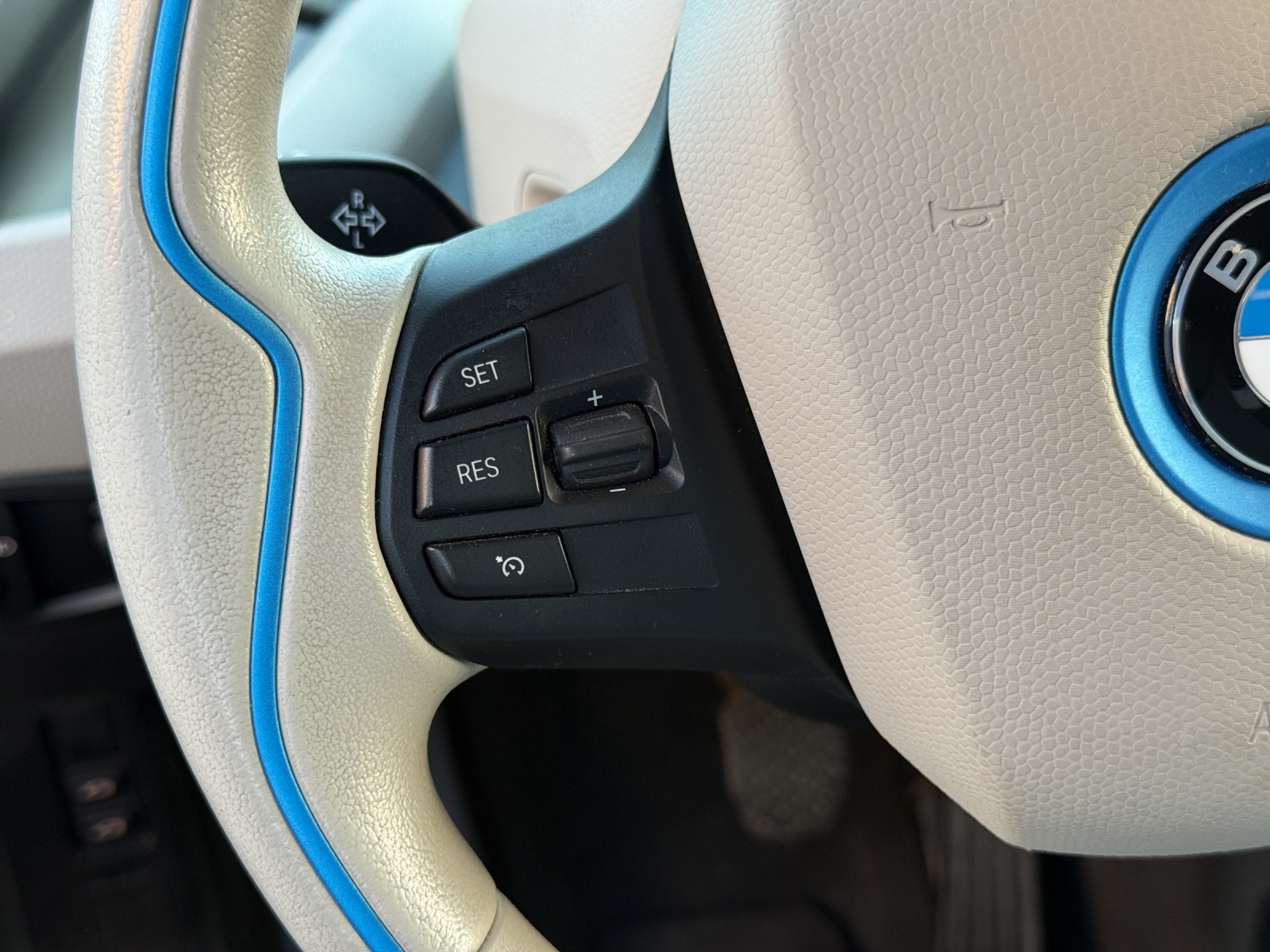 BMW i3 (94Ah)-image-22