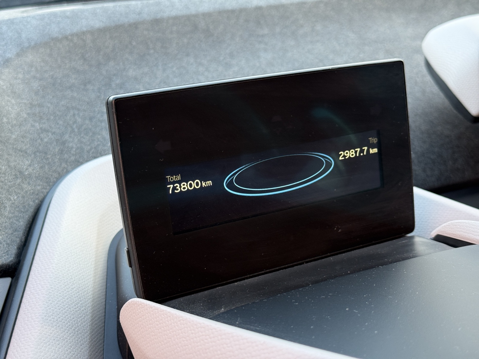 BMW i3 (94Ah)-image-10