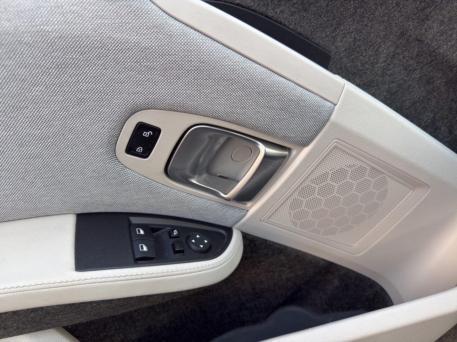 BMW i3 (94Ah)-image-20