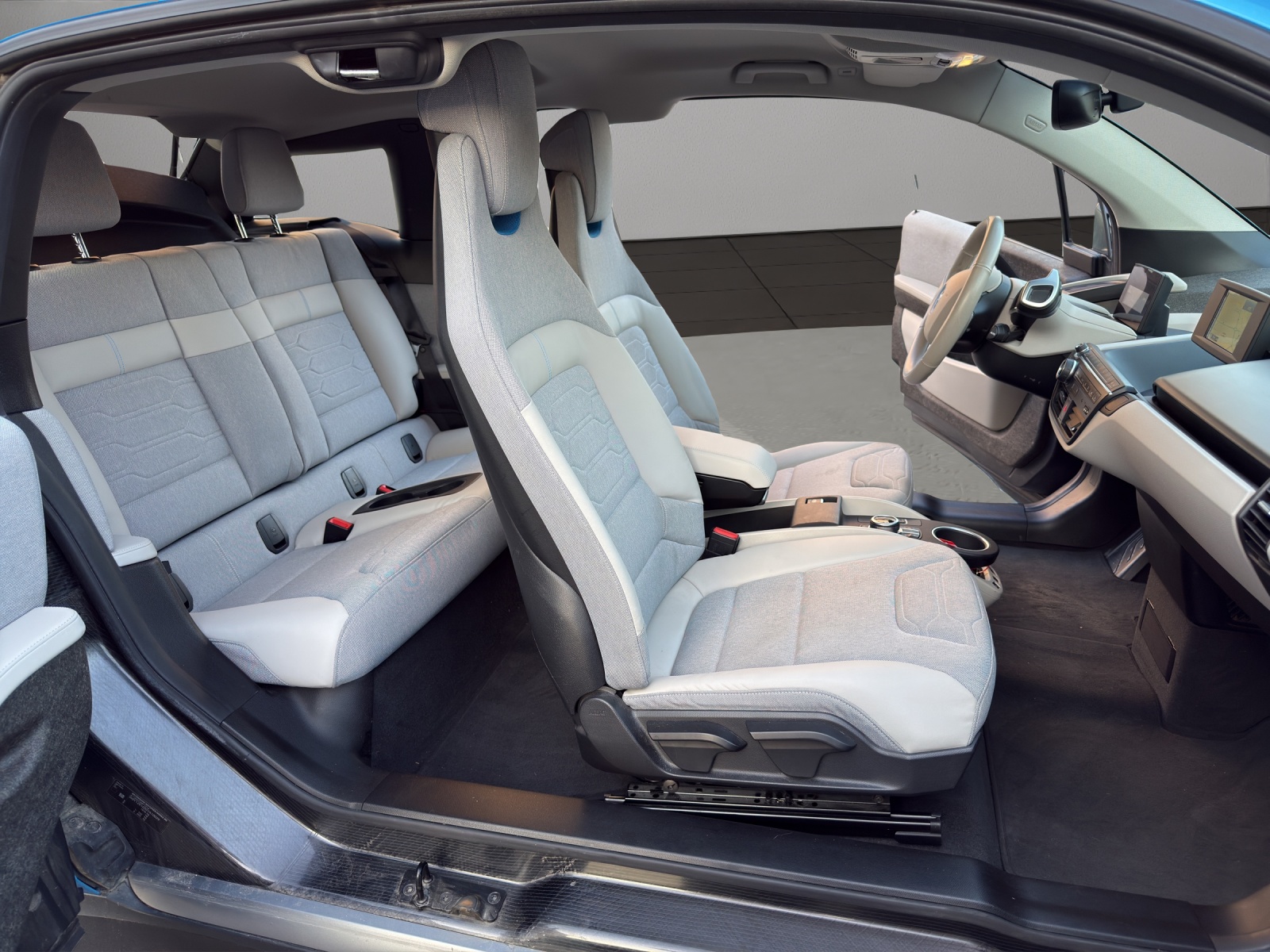 BMW i3 (94Ah)-image-15