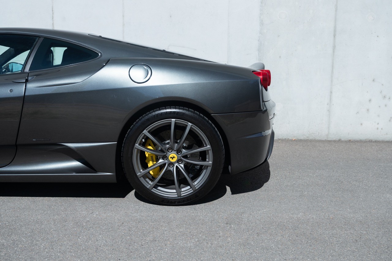 FERRARI F430 Scuderia-image-3