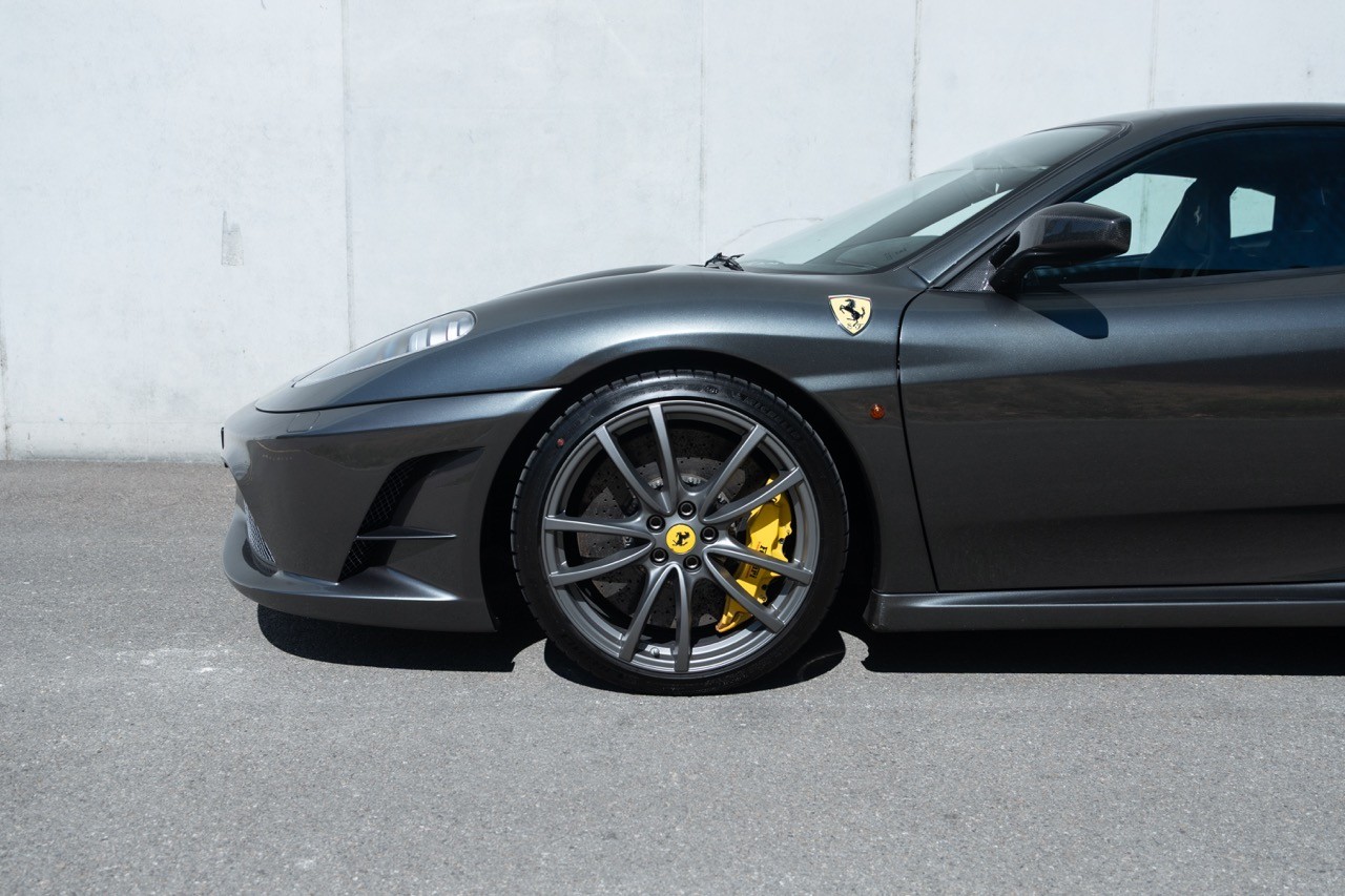 FERRARI F430 Scuderia-image-2