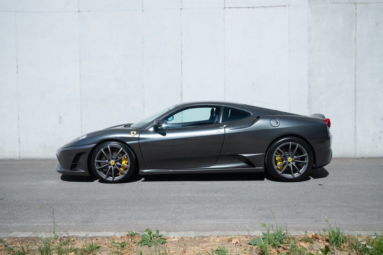 FERRARI F430 Scuderia-image-1