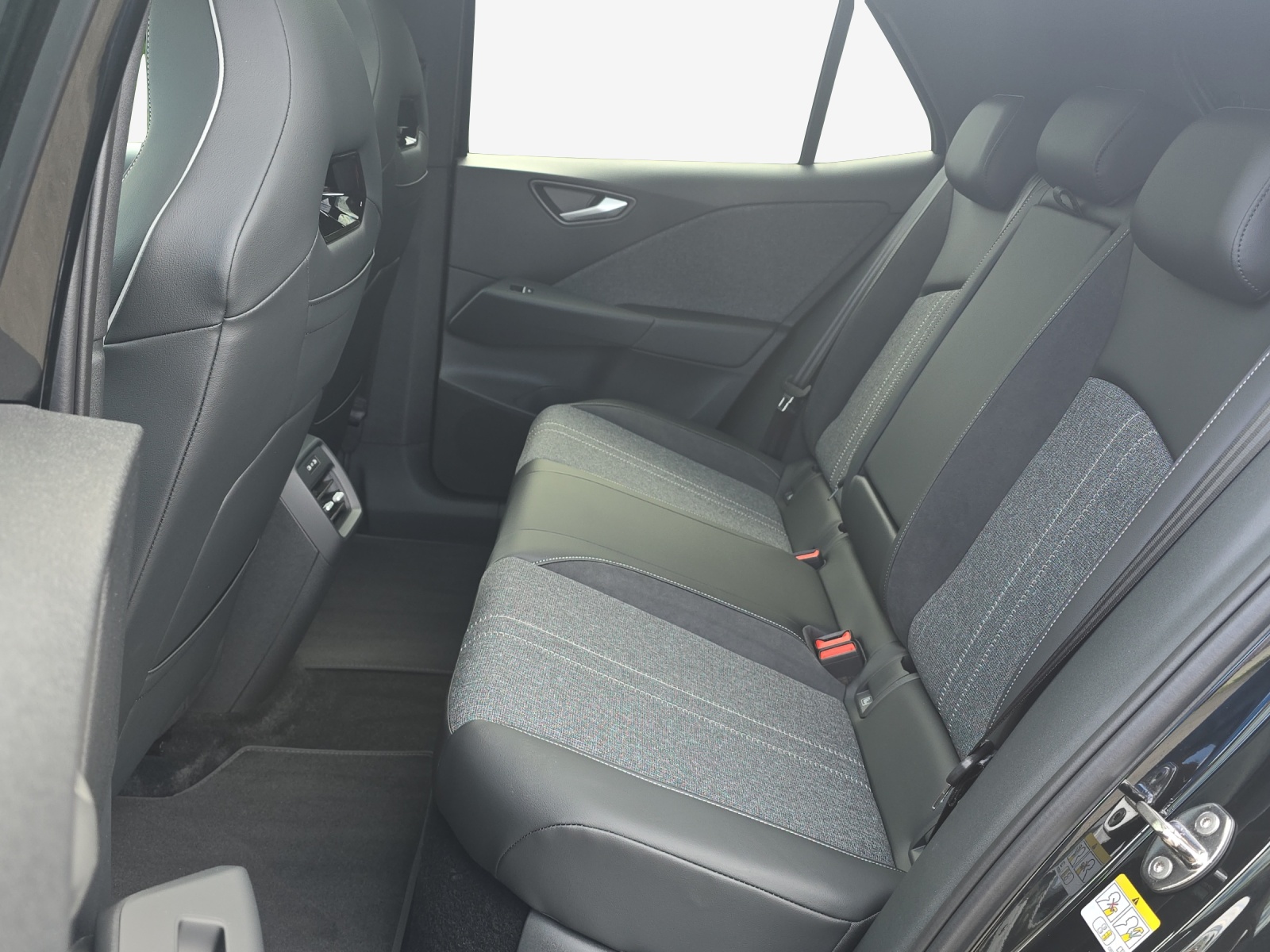 VW ID.3 Neo 58 kWh 190 PS Style-image-11