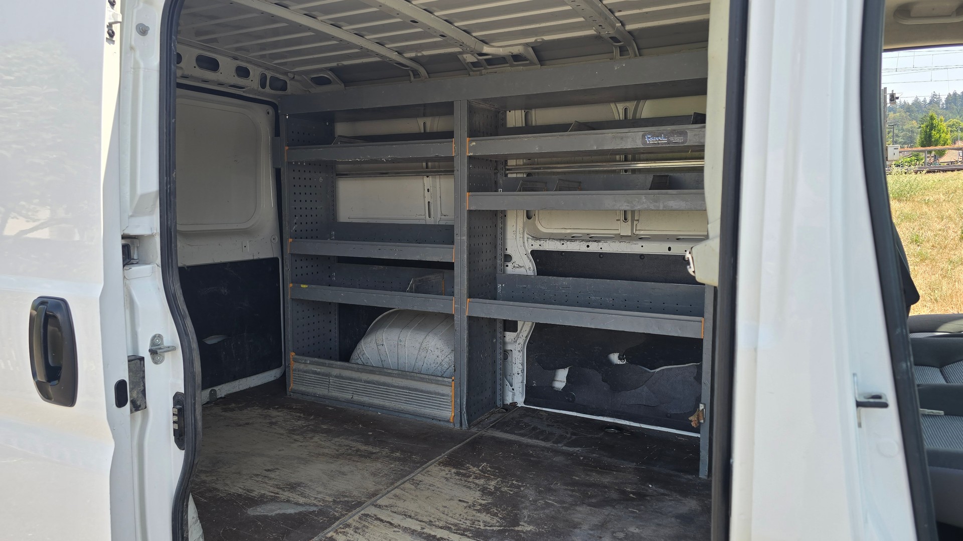 PEUGEOT Boxer 2.2 HDI 333 L1H1-image-13