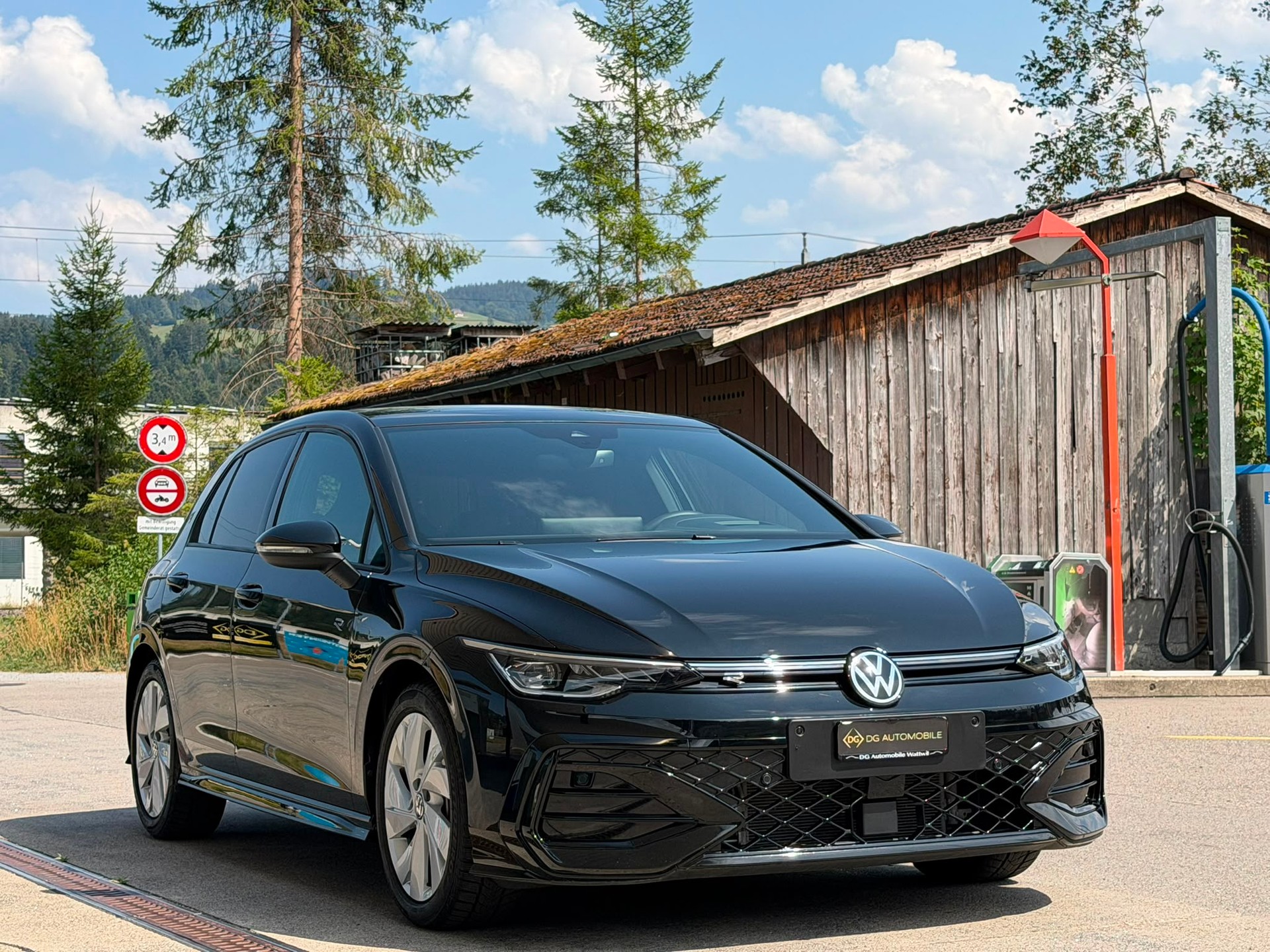 VW Golf 2.0 TSI R-Line DSG 4 Motion *Facelift**Top Zustand**Top Ausstattung**El. Anhängerkupplung**IQ-Light**-image-2