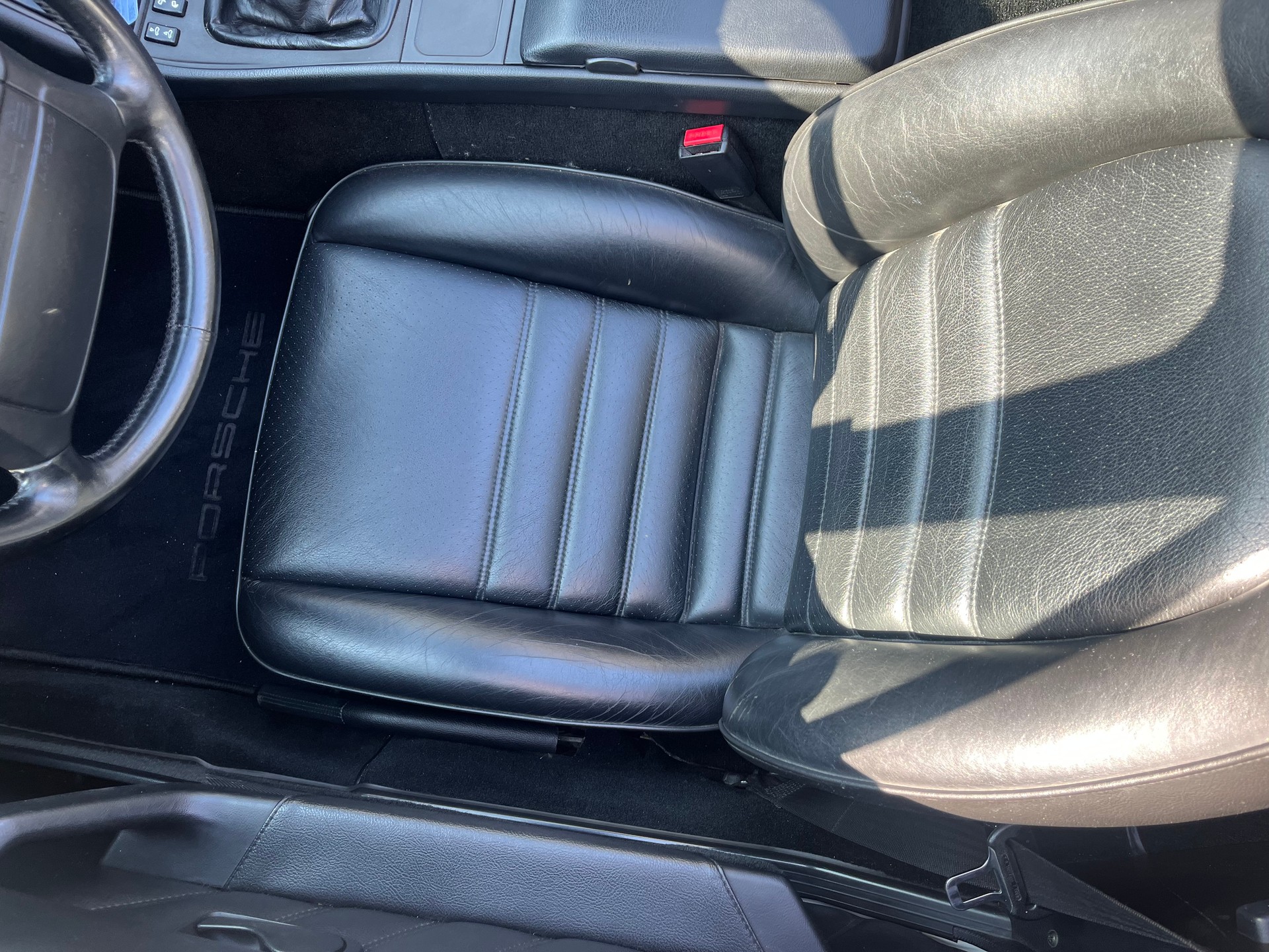PORSCHE 968 Cabrio-image-5