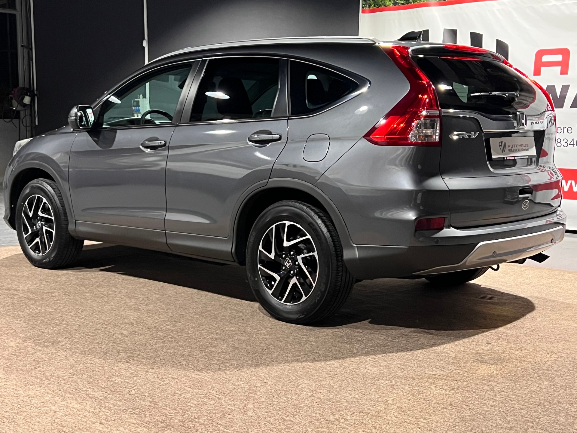 HONDA CR-V 1.6 i-DTEC Elegance 4WD Automatic-image-5