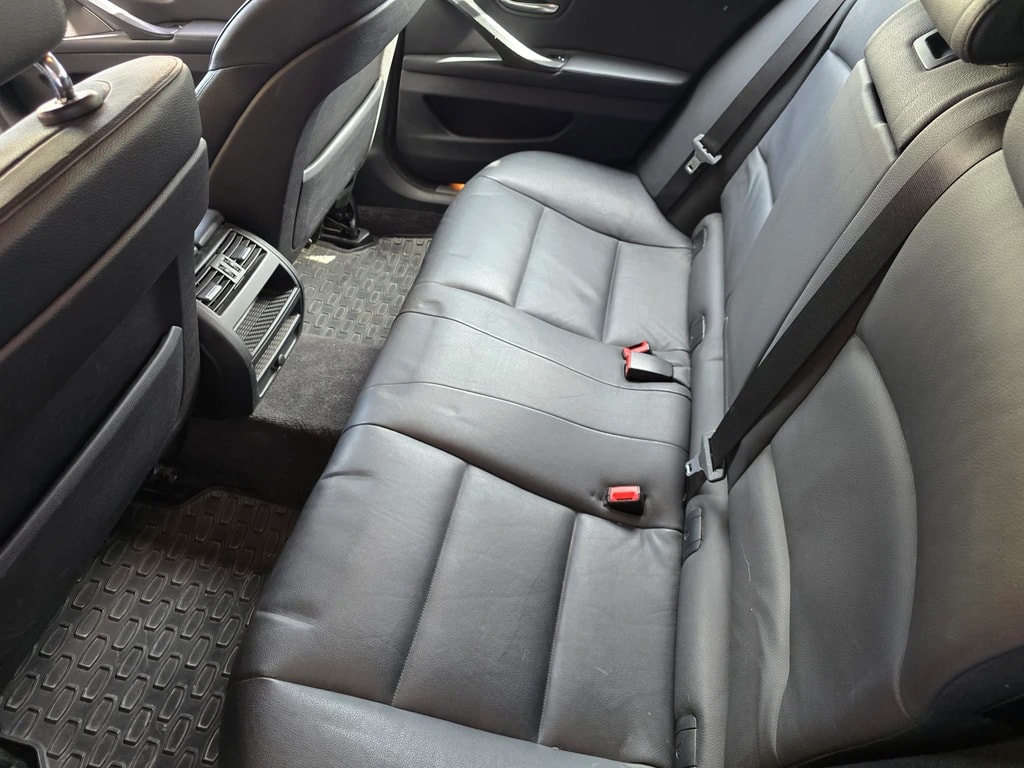 BMW 528i xDrive Touring Steptronic-image-9