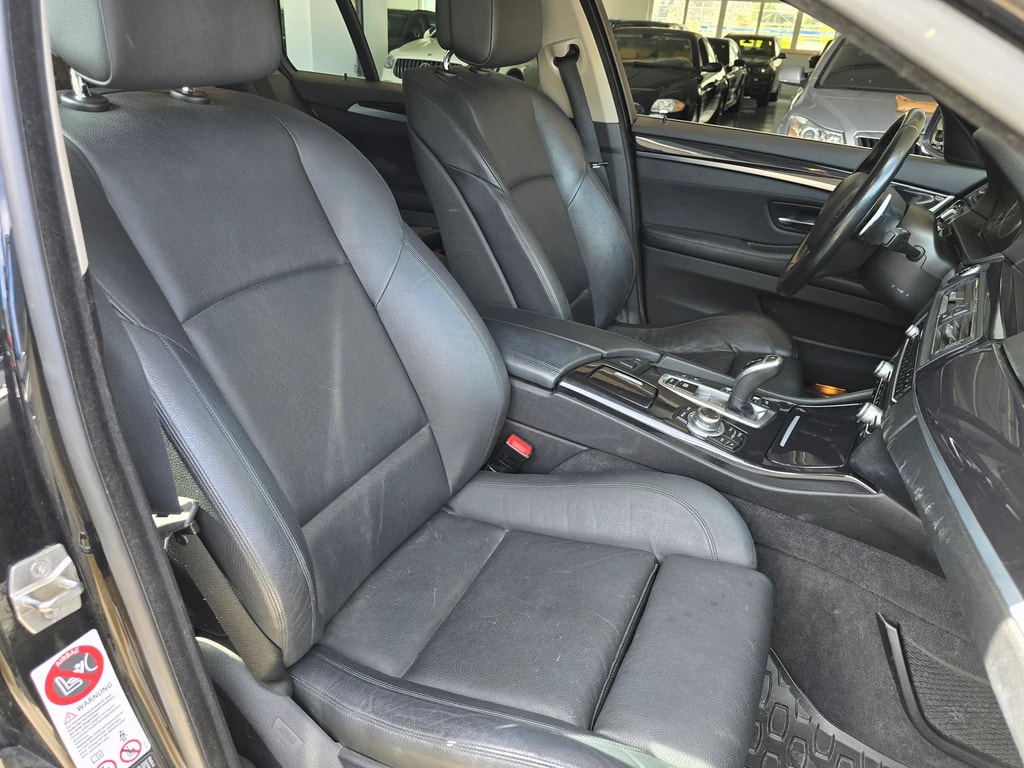BMW 528i xDrive Touring Steptronic-image-7