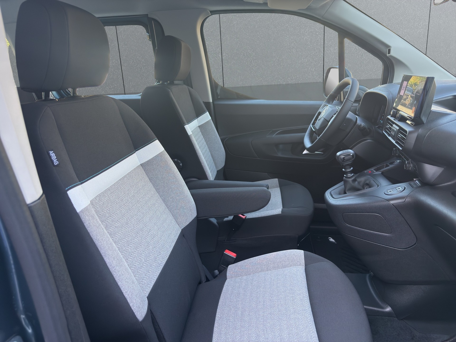 CITROEN Berlingo 1.2 PureTech Tonic-image-13