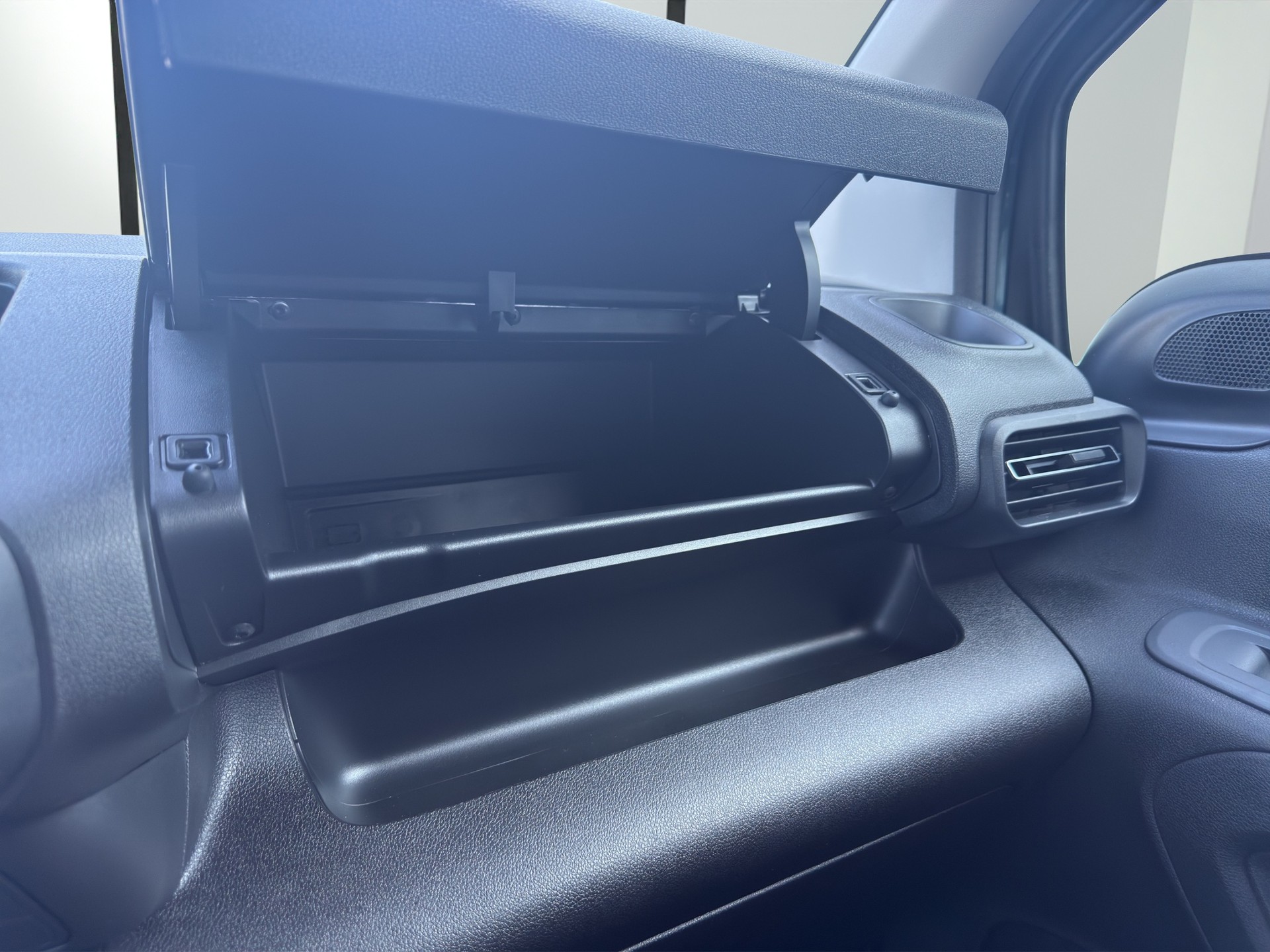 CITROEN Berlingo 1.2 PureTech Tonic-image-19