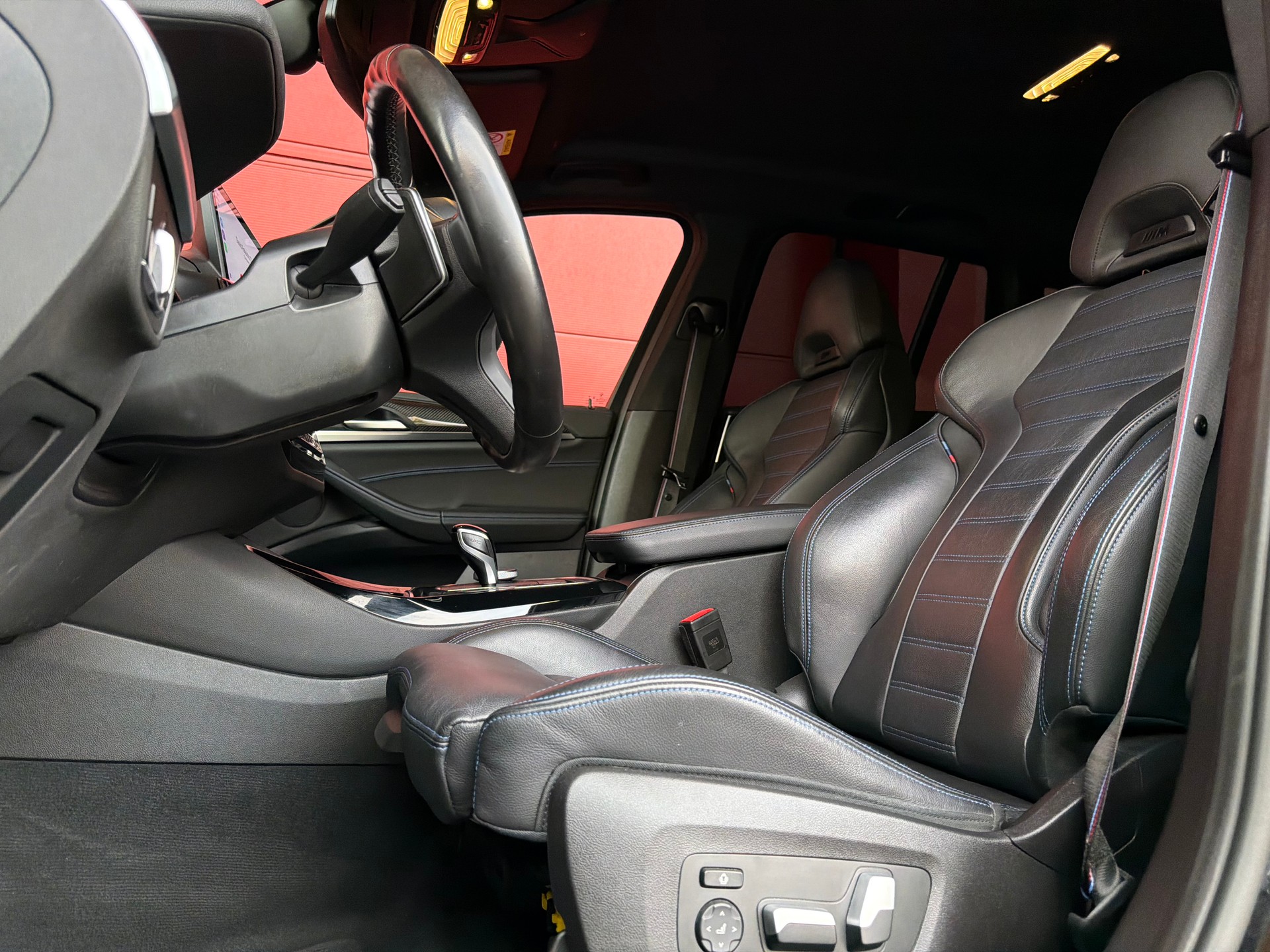 BMW X3 xDrive 30e M Sport-image-12
