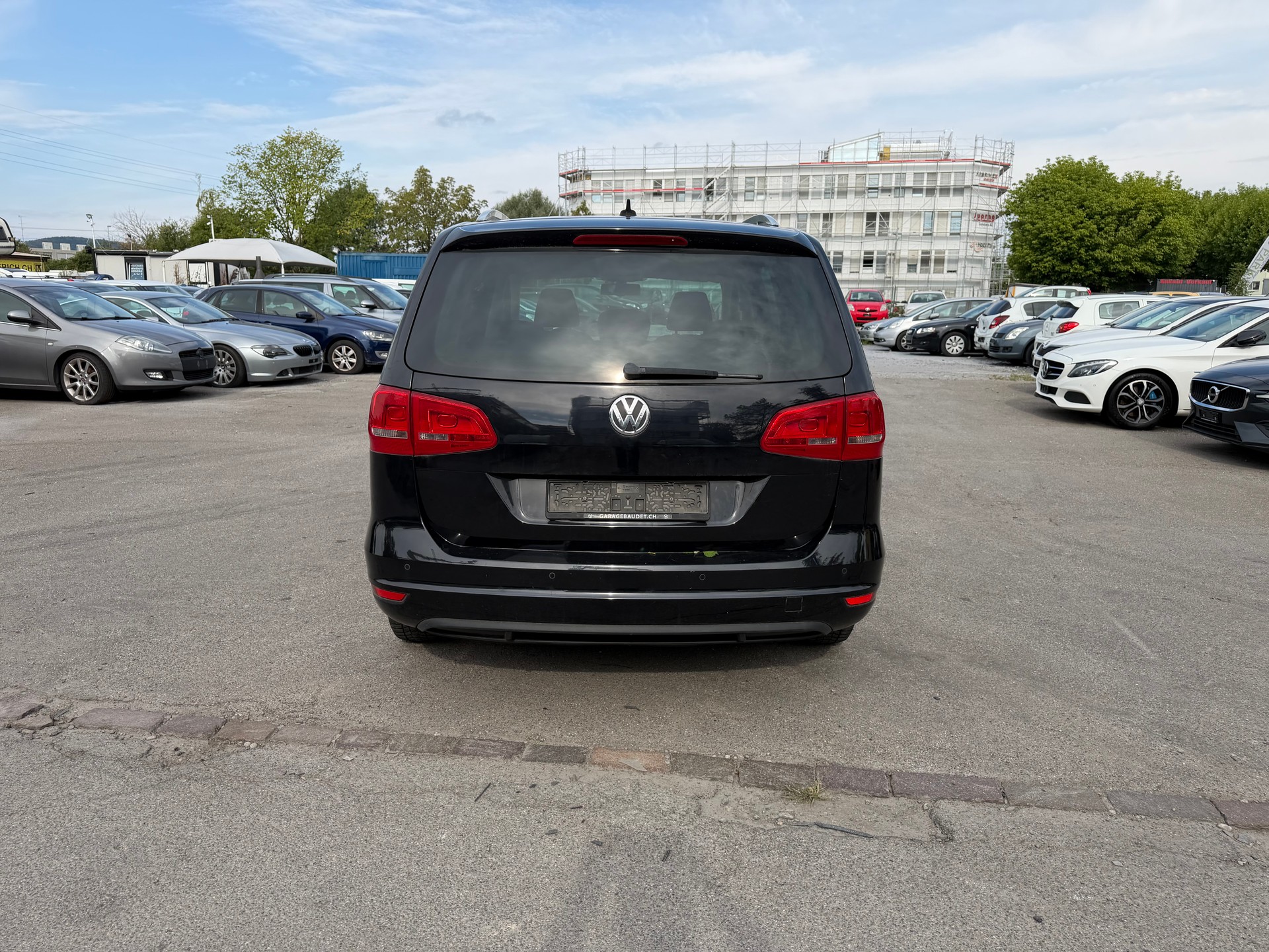 VW SHARAN-image-7