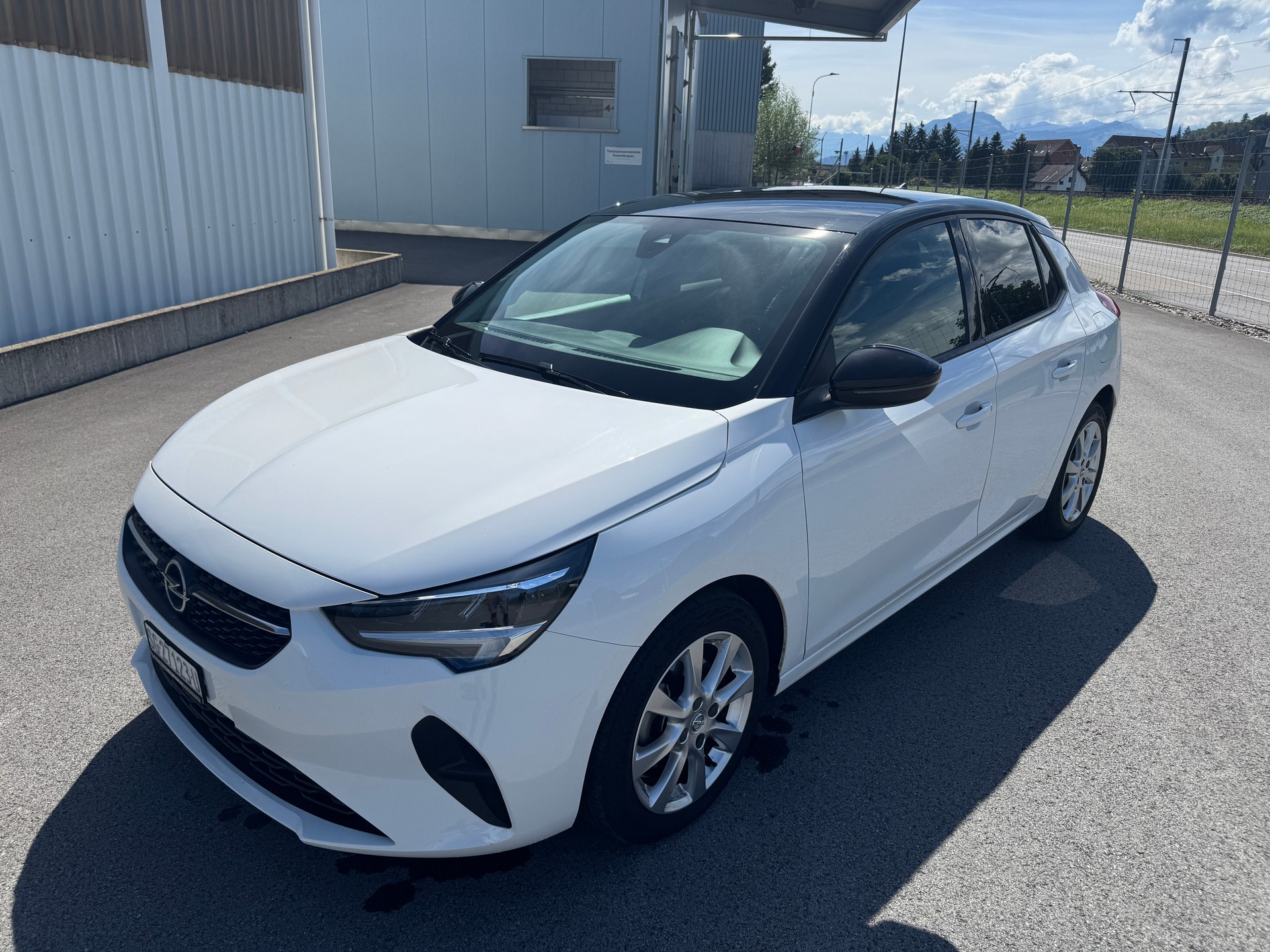 OPEL Corsa 1.2 TP Edition-image-3