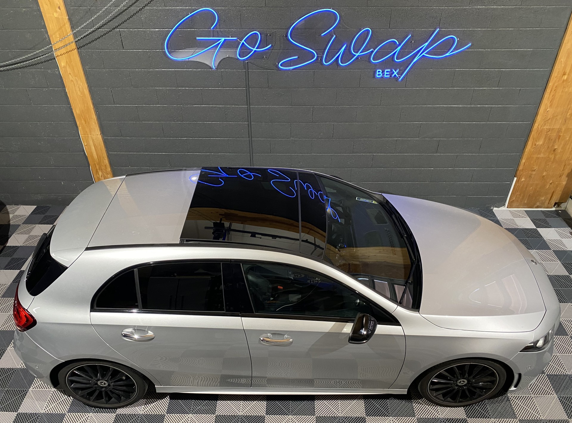 MERCEDES-BENZ A 250 4Matic AMG Line 4Matic 7G-DCT-image-2