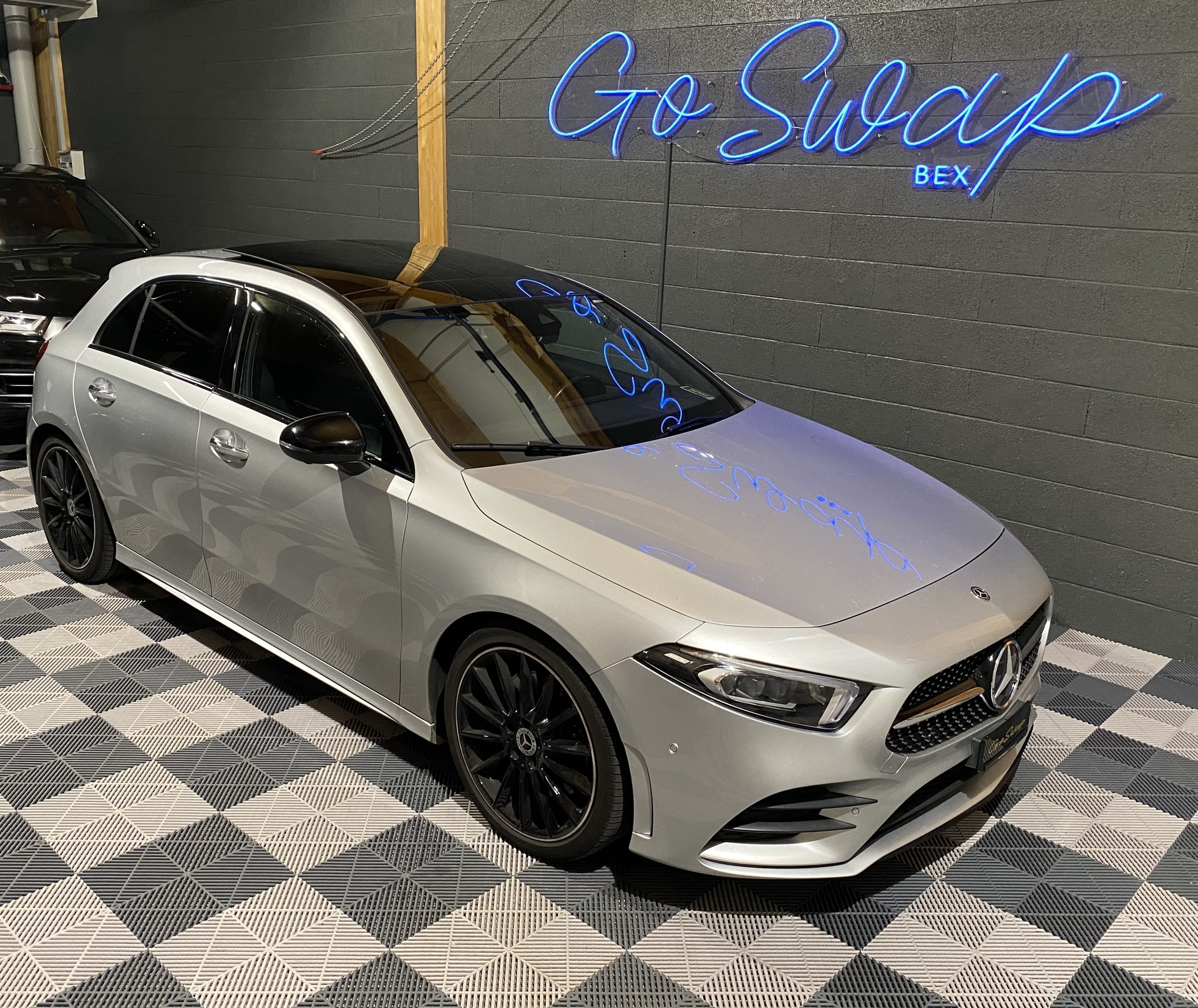 MERCEDES-BENZ A 250 4Matic AMG Line 4Matic 7G-DCT-image-0
