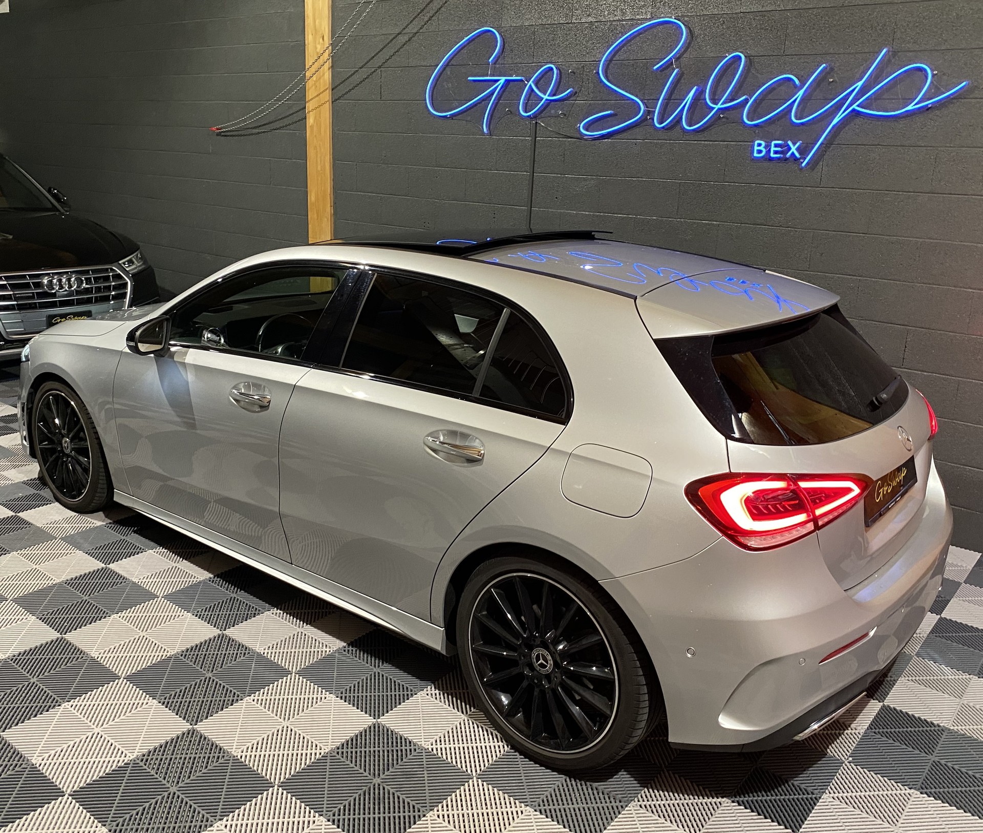 MERCEDES-BENZ A 250 4Matic AMG Line 4Matic 7G-DCT-image-8