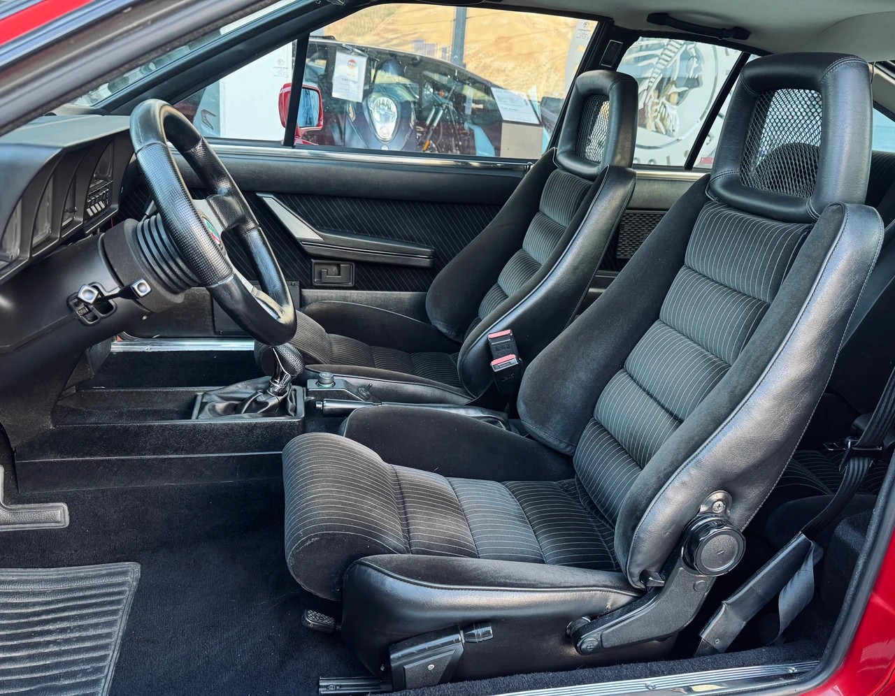 ALFA ROMEO GTV 6 2.5 Grand Prix-image-13
