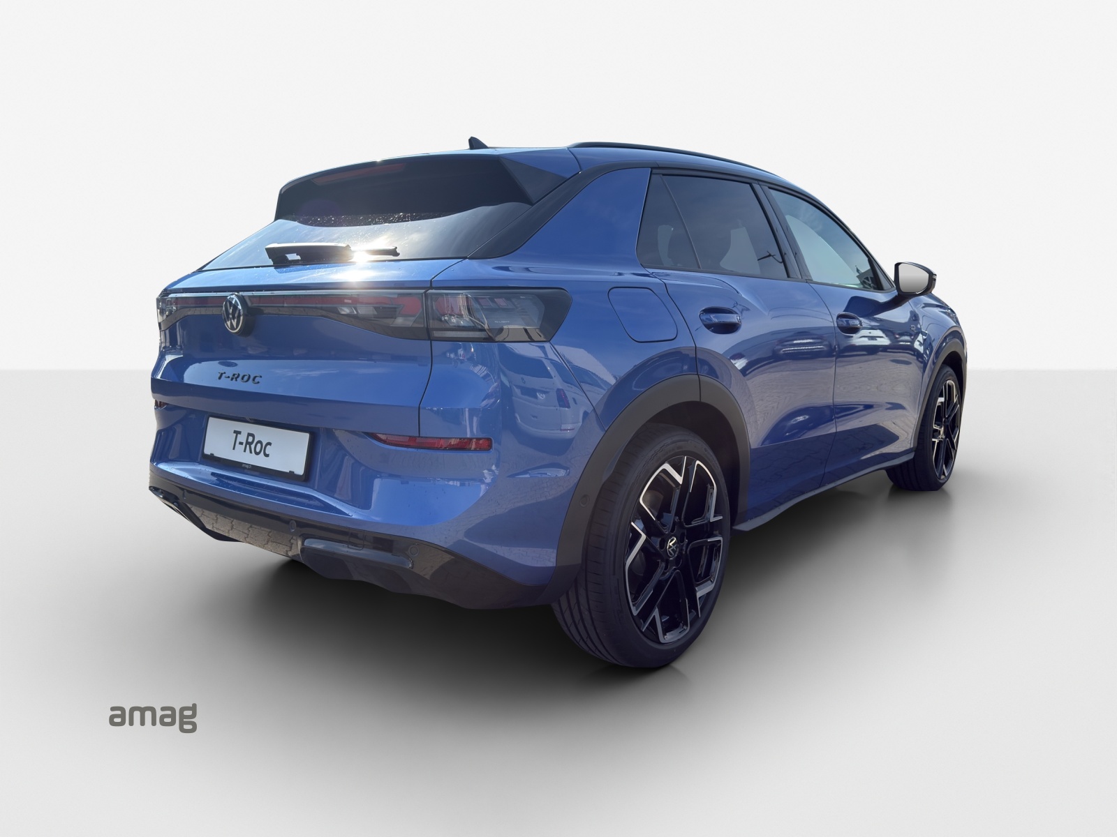 VW T-Roc 1.5 eTSI mHEV R-Line DSG-image-4