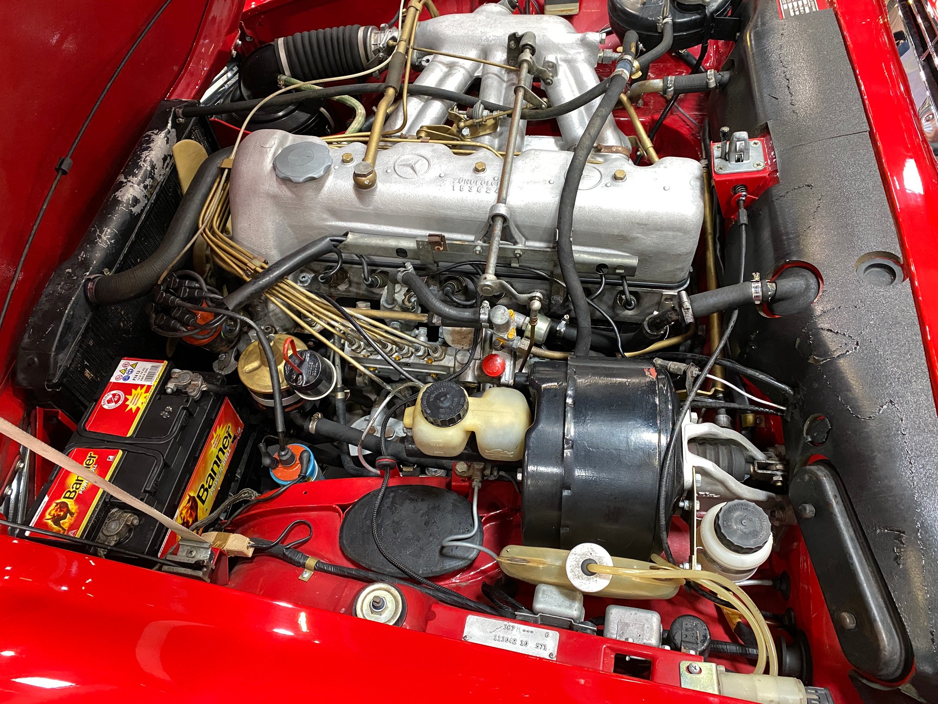 MERCEDES-BENZ SL 230 Pagode-image-4