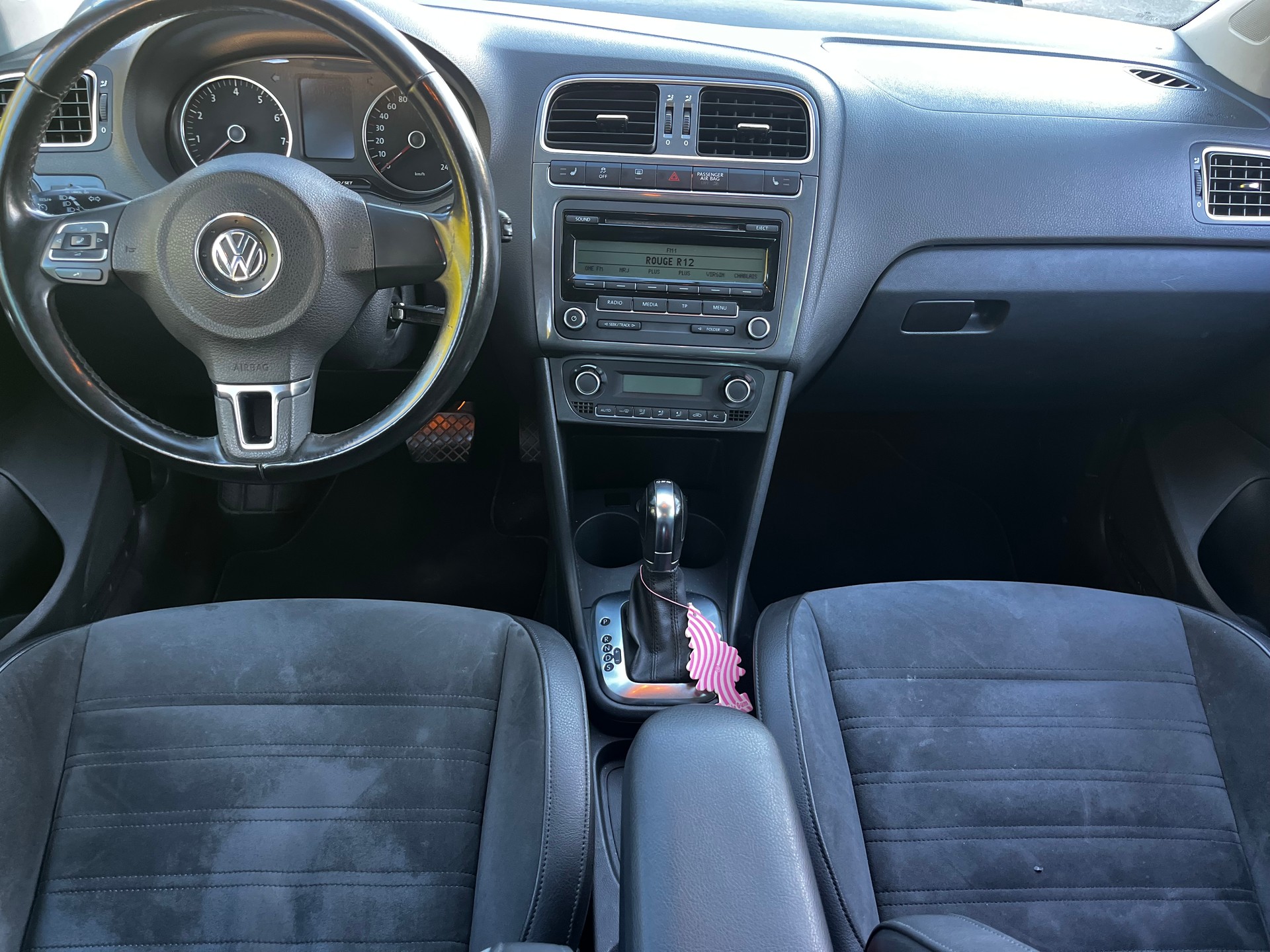 VW Polo 1.4 16V Trendline DSG-image-9