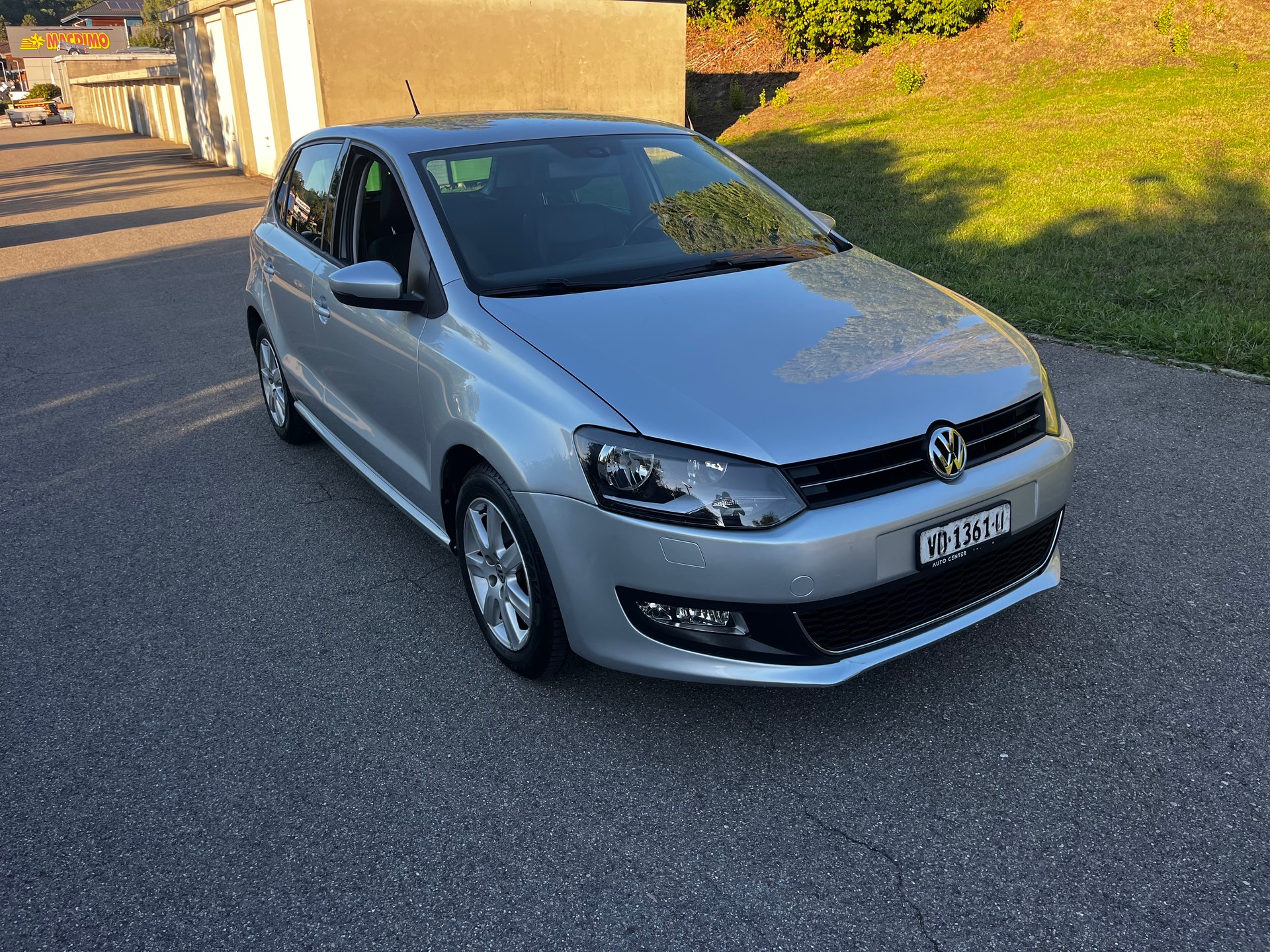 VW Polo 1.4 16V Trendline DSG-image-0