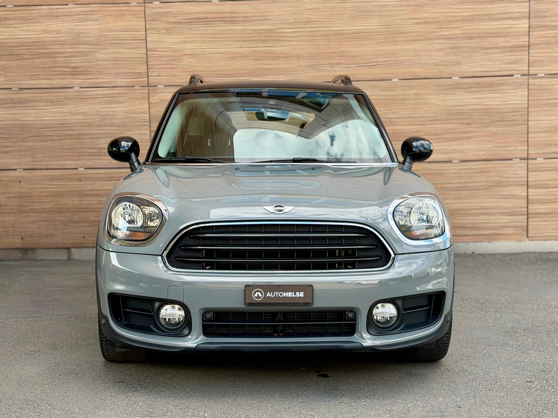 MINI Countryman Cooper ALL4 - Frisch ab MFK - Moonwalk Grey - 4x4 --image-2