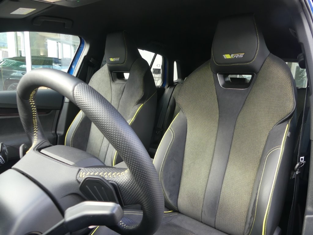 SKODA Elroq RS 4x4-image-9