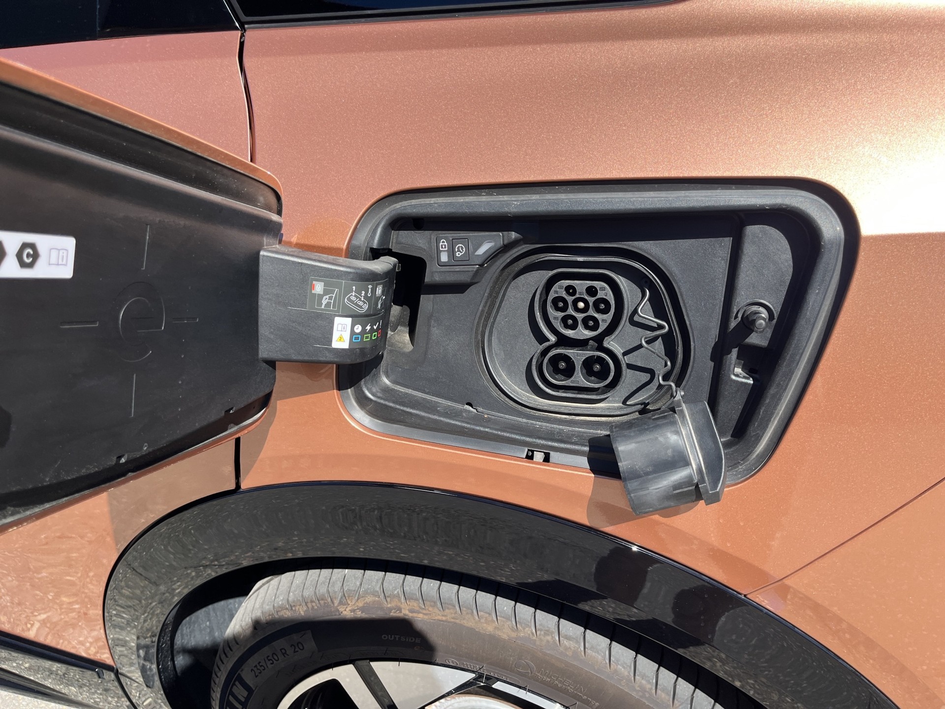 OPEL Grandland Electrique GS-image-16