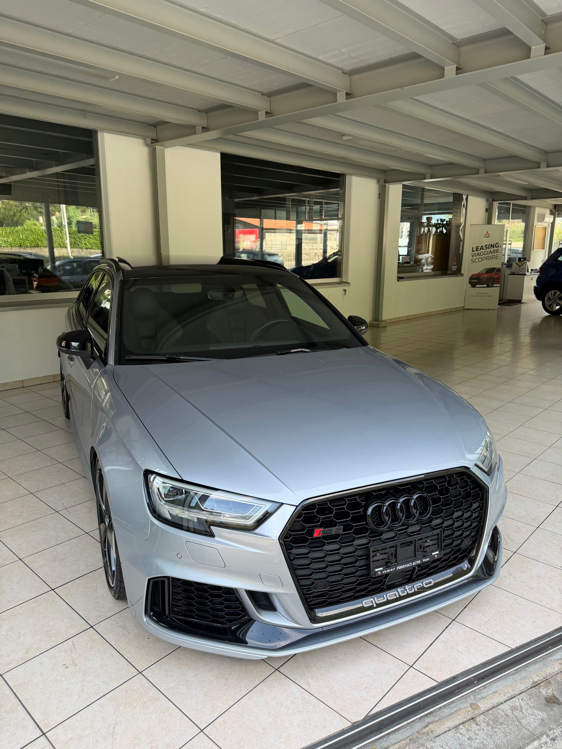 AUDI RS3 Sportback 2.5 TSI quattro S-tronic-image-7