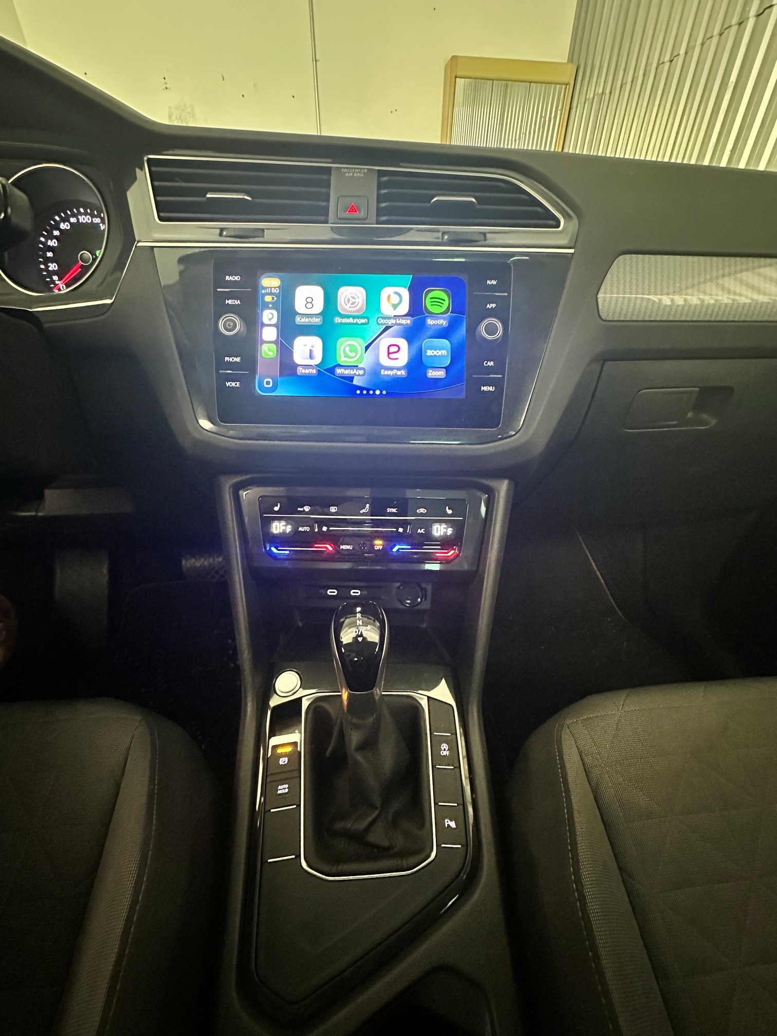VW 1.5 TSI Life DSG 2WD Abnehmbare AHK | Travel Assist | VW-gepflegt | grosser Service-image-5