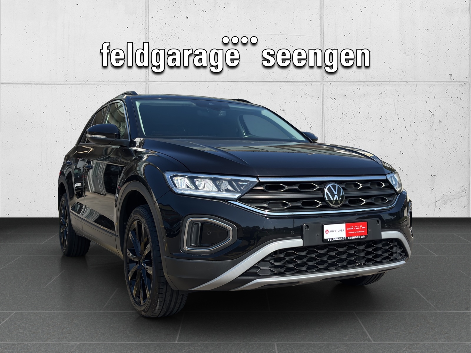 VW T-Roc 1.5 TSI EVO Life DSG mit AHK & Rückfahrkamera-image-2