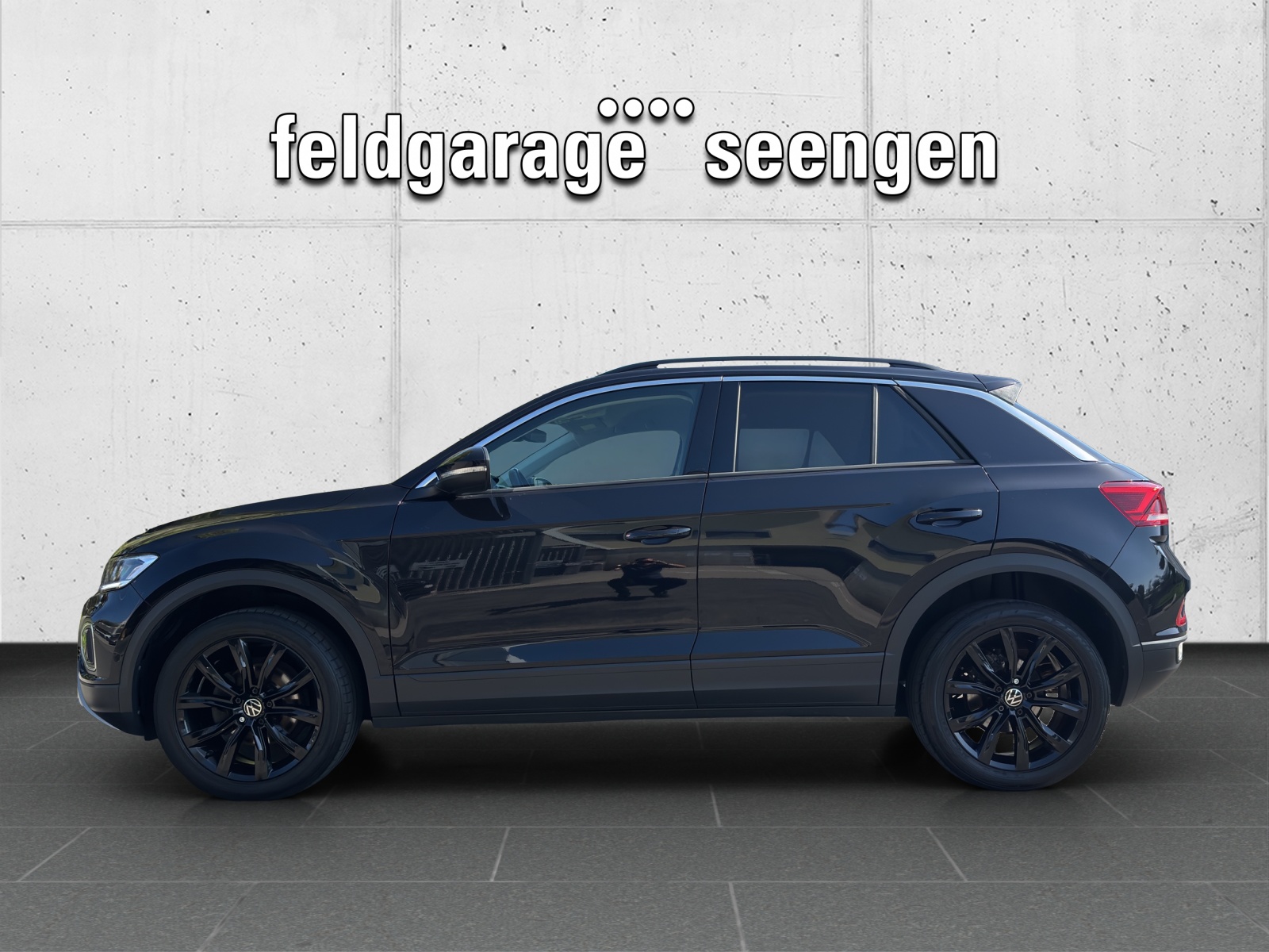 VW T-Roc 1.5 TSI EVO Life DSG mit AHK & Rückfahrkamera-image-1
