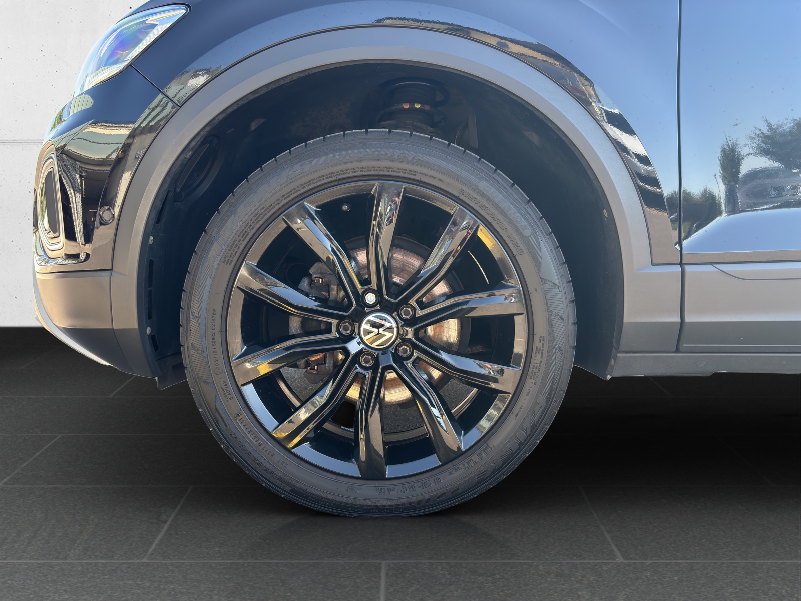 VW T-Roc 1.5 TSI EVO Life DSG mit AHK & Rückfahrkamera-image-7