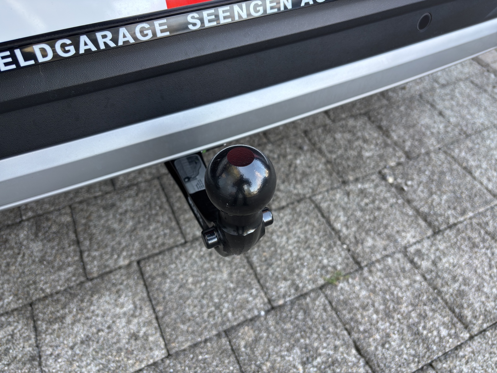VW T-Roc 1.5 TSI EVO Life DSG mit AHK & Rückfahrkamera-image-9