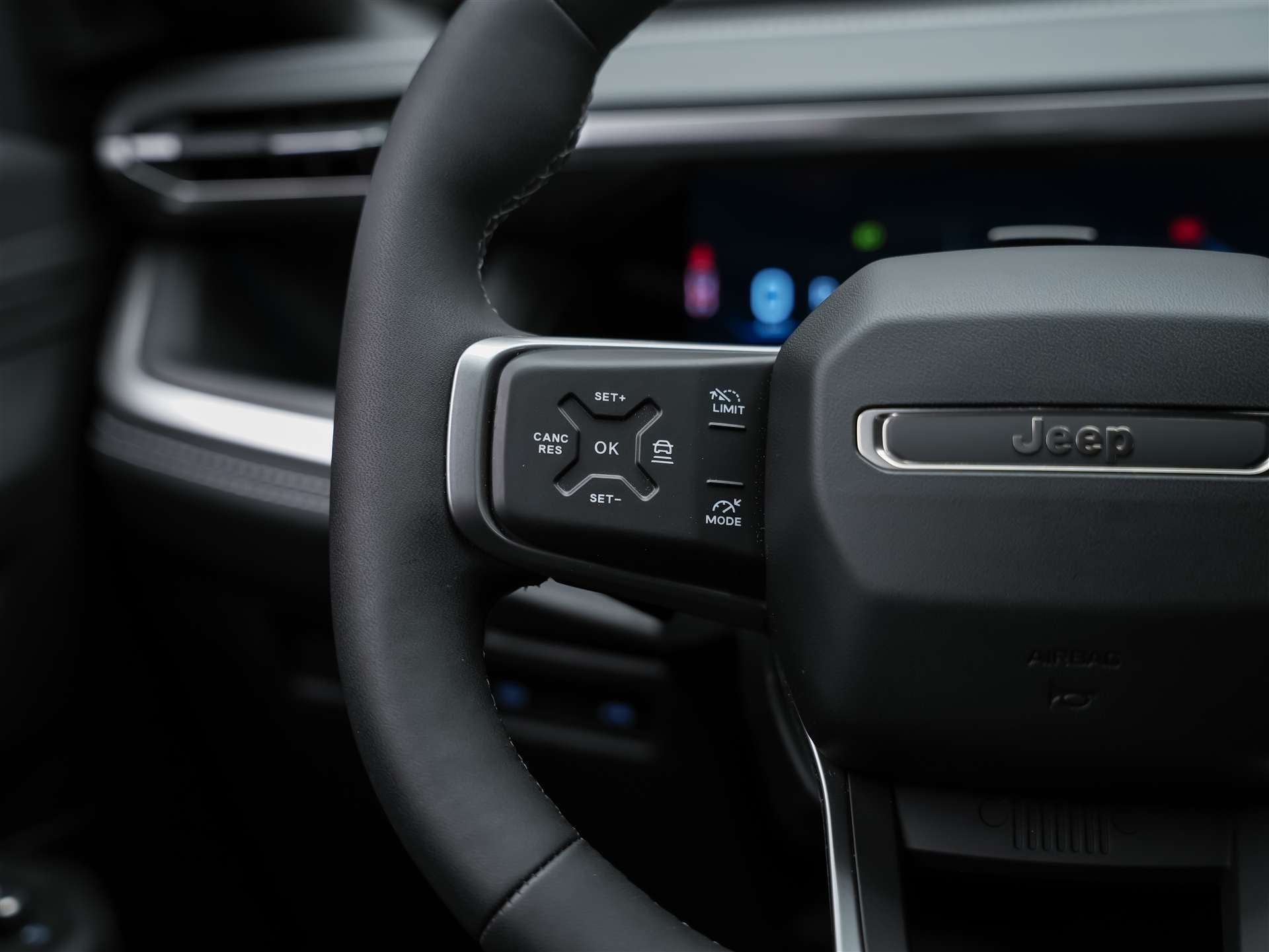 JEEP Compass 1.2 T e-Hybrid First Edition *SOFORT Verfügbar*Werksgarantie*Matrix-LED*Lenkradheizung*-image-25
