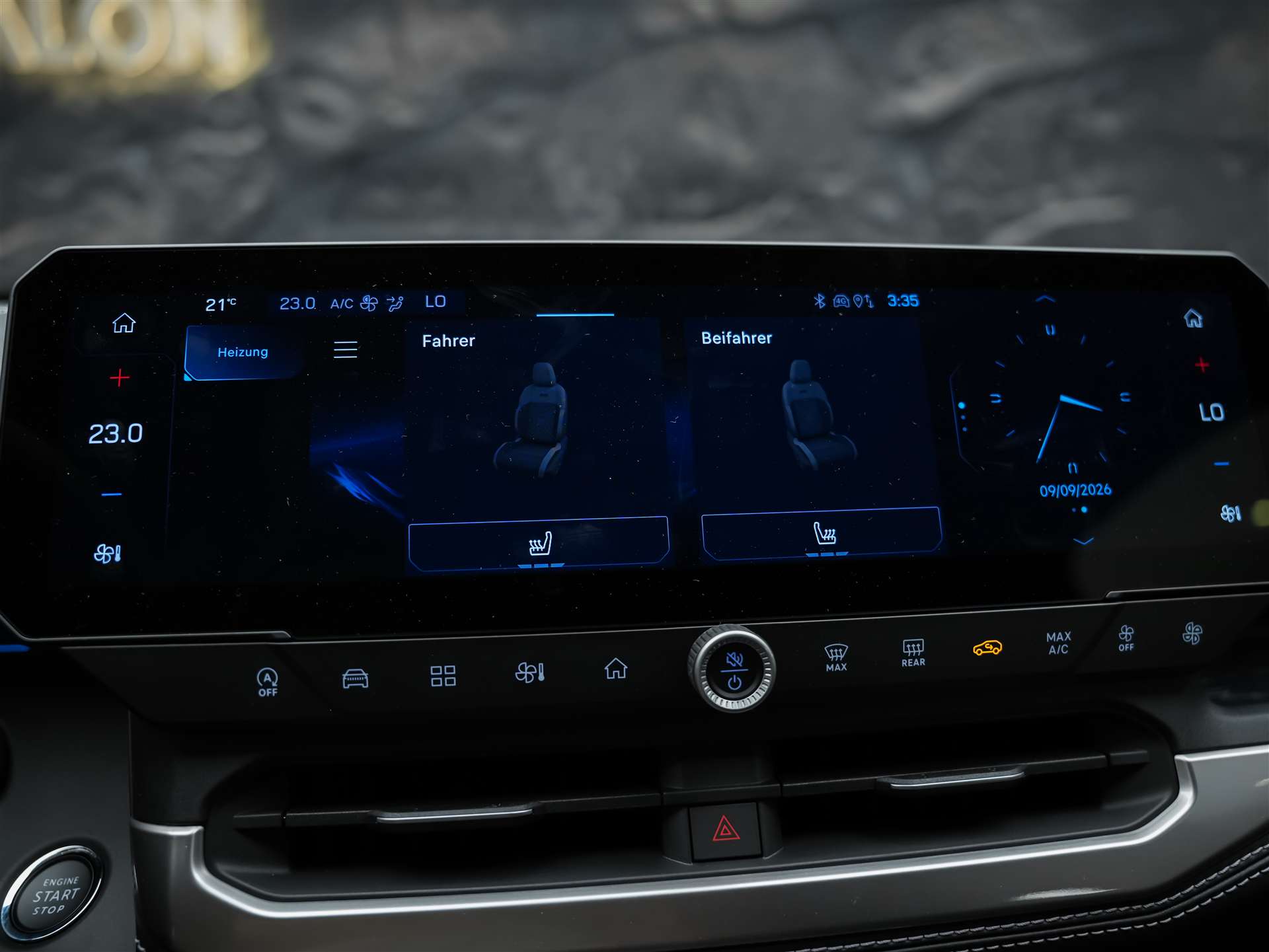 JEEP Compass 1.2 T e-Hybrid First Edition *SOFORT Verfügbar*Werksgarantie*Matrix-LED*Lenkradheizung*-image-29