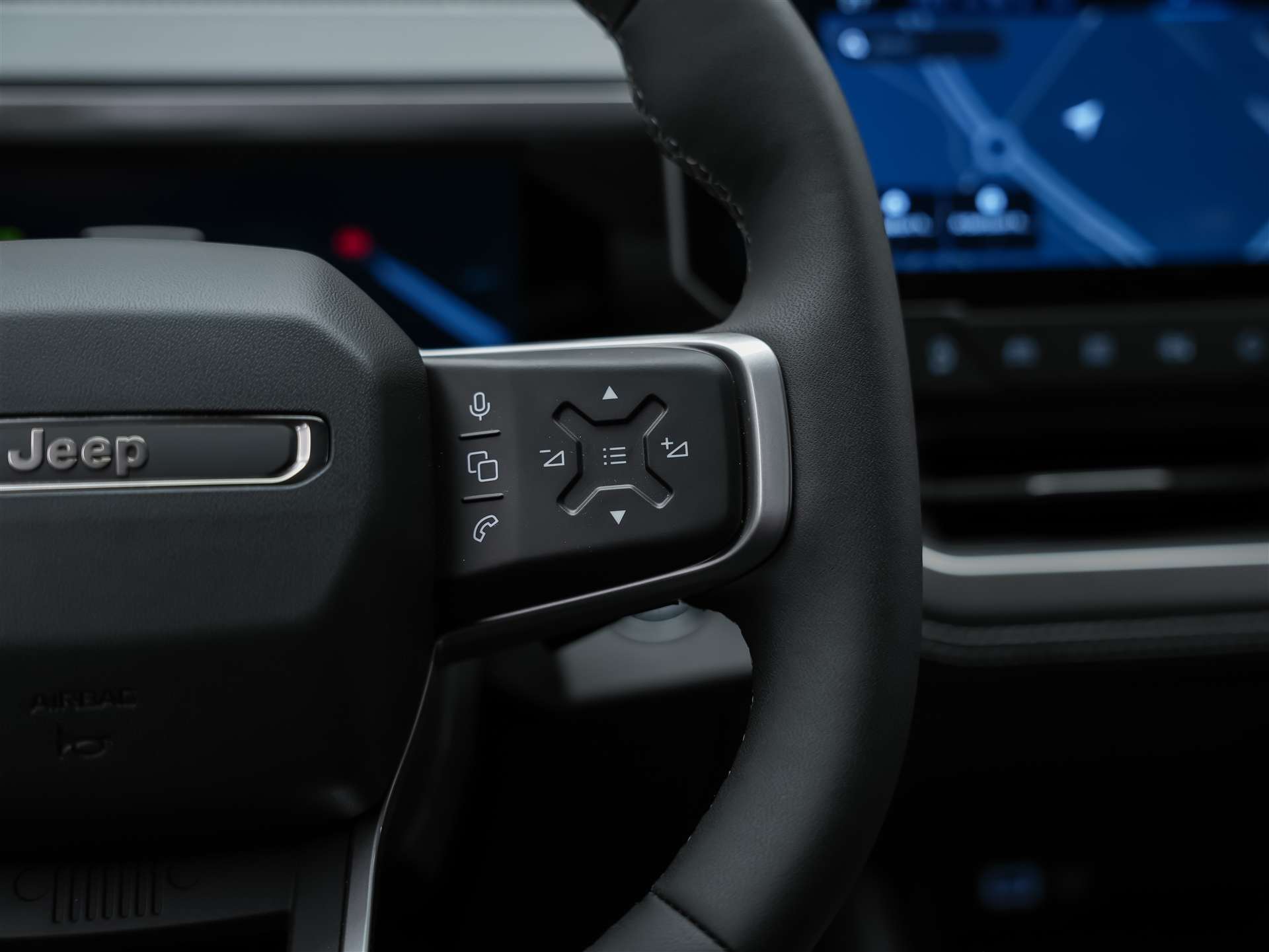 JEEP Compass 1.2 T e-Hybrid First Edition *SOFORT Verfügbar*Werksgarantie*Matrix-LED*Lenkradheizung*-image-26