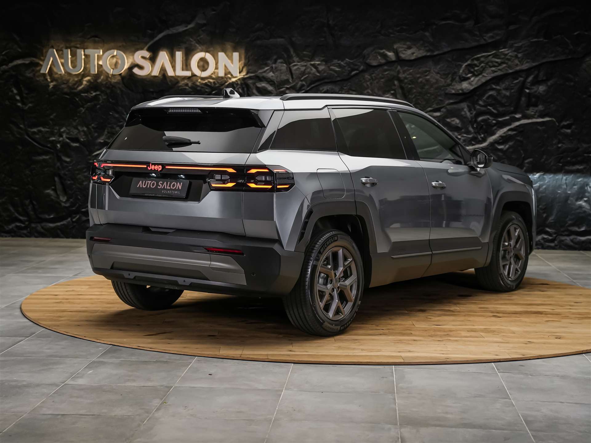 JEEP Compass 1.2 T e-Hybrid First Edition *SOFORT Verfügbar*Werksgarantie*Matrix-LED*Lenkradheizung*-image-4