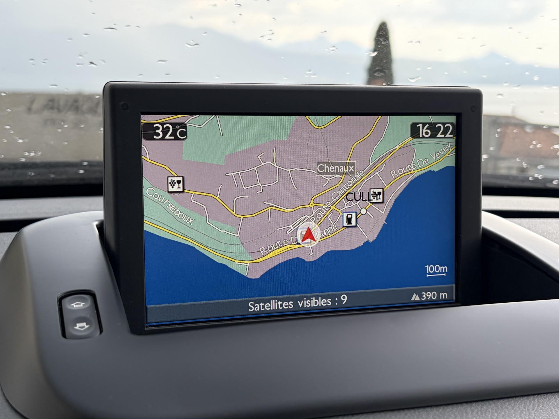 PEUGEOT 5008 1.6 BlueHDi Sensation Tiptronic — slika 12