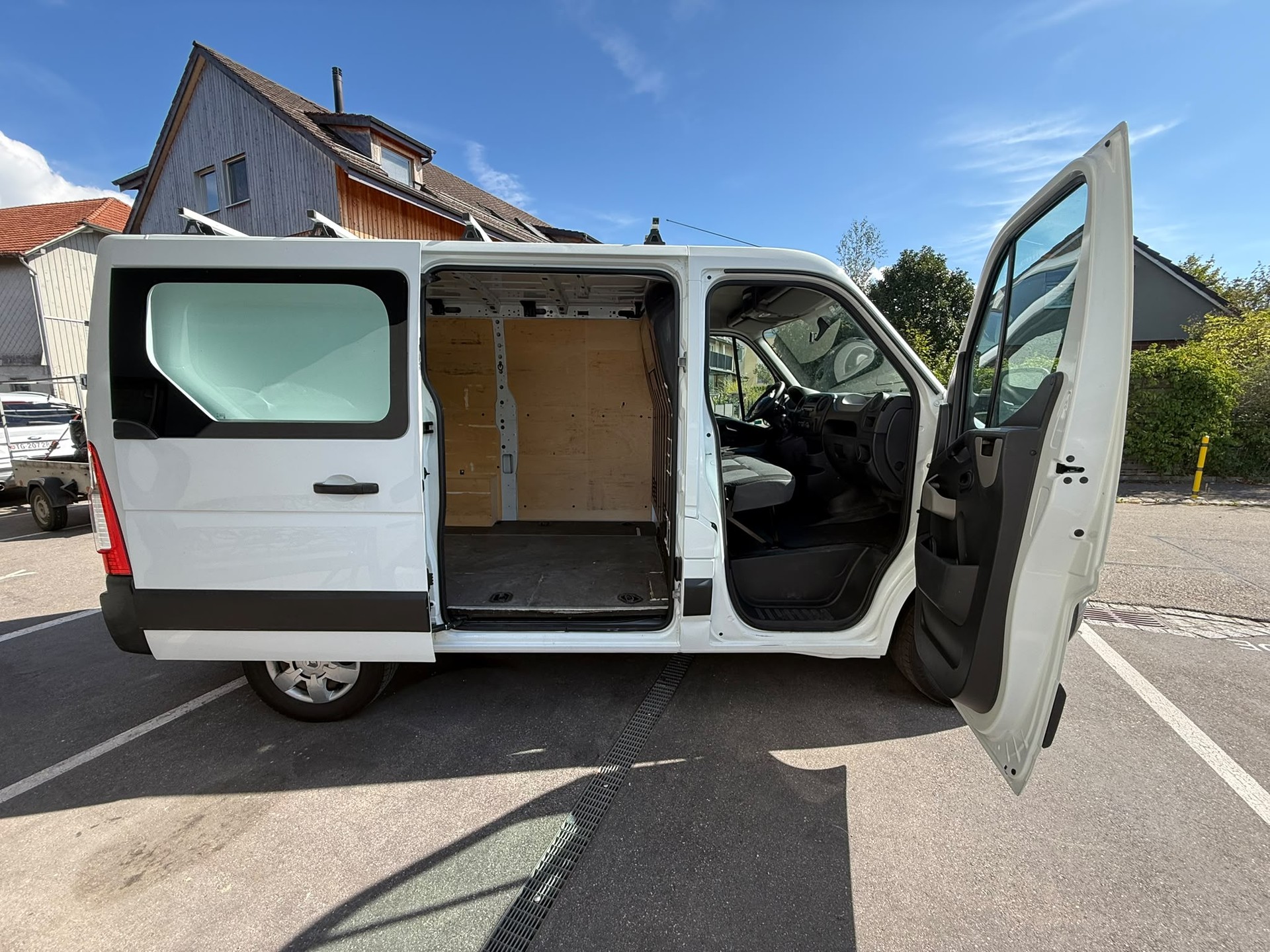 RENAULT Master T33 2.3dCi 125 L1H1-image-10